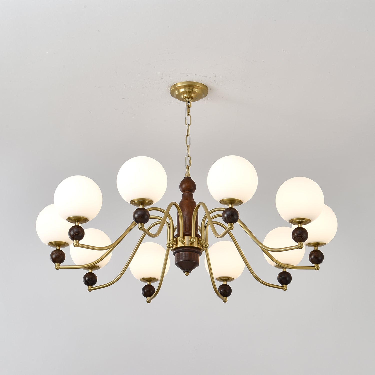 Goswen Chandelier Wood & Brass Globe-Neutral Decor