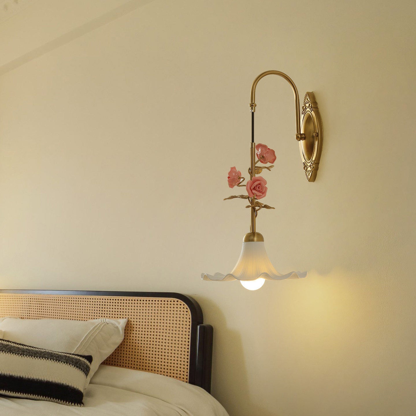 Maribelle Wall Lamp