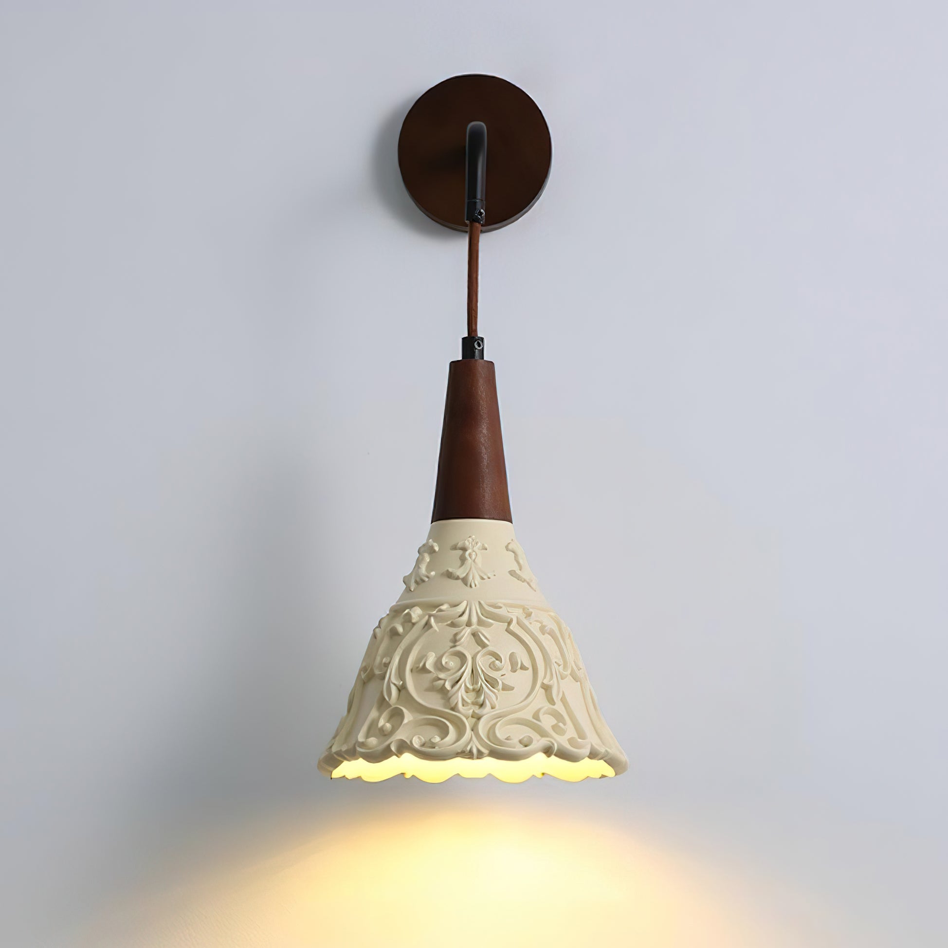Isolde Wall Lamp