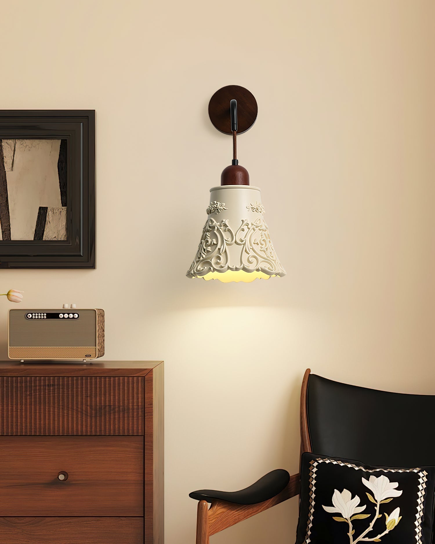 Isolde Wall Lamp