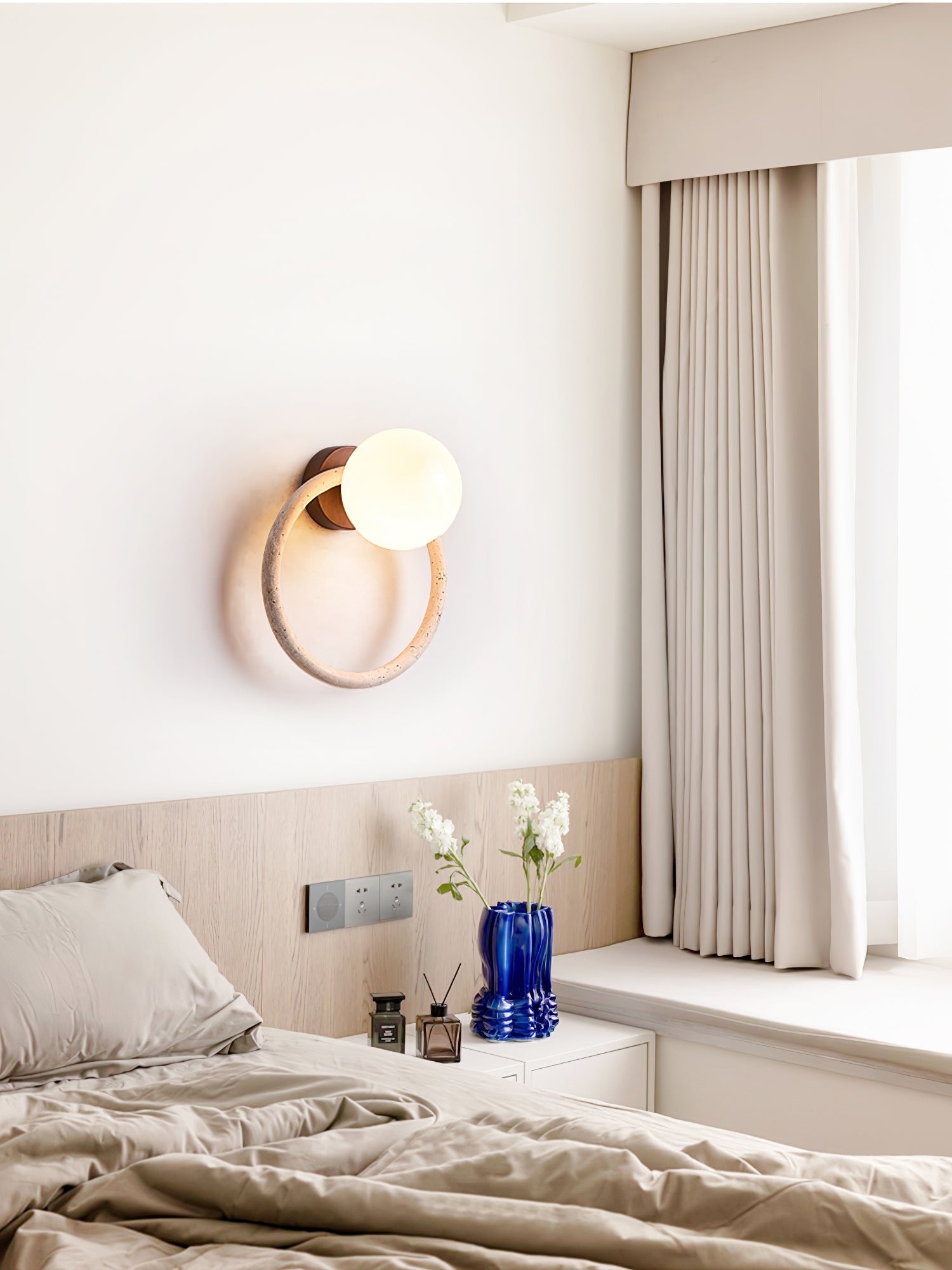 Idoryra Travertine Wall Light-Neutral Decor