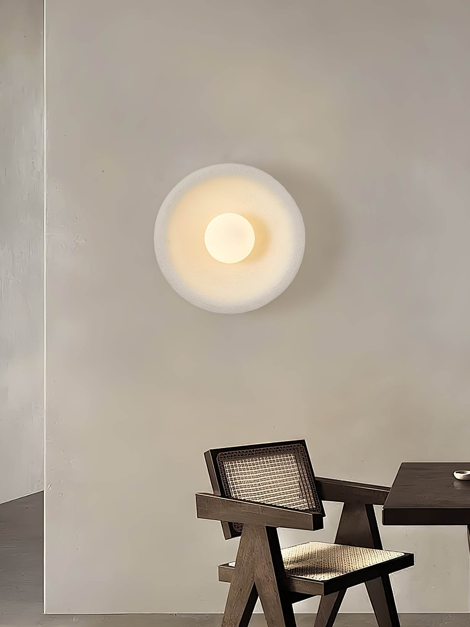 Evvinora Modern Minimalist Halo Glass Wall Light-Neutral Decor