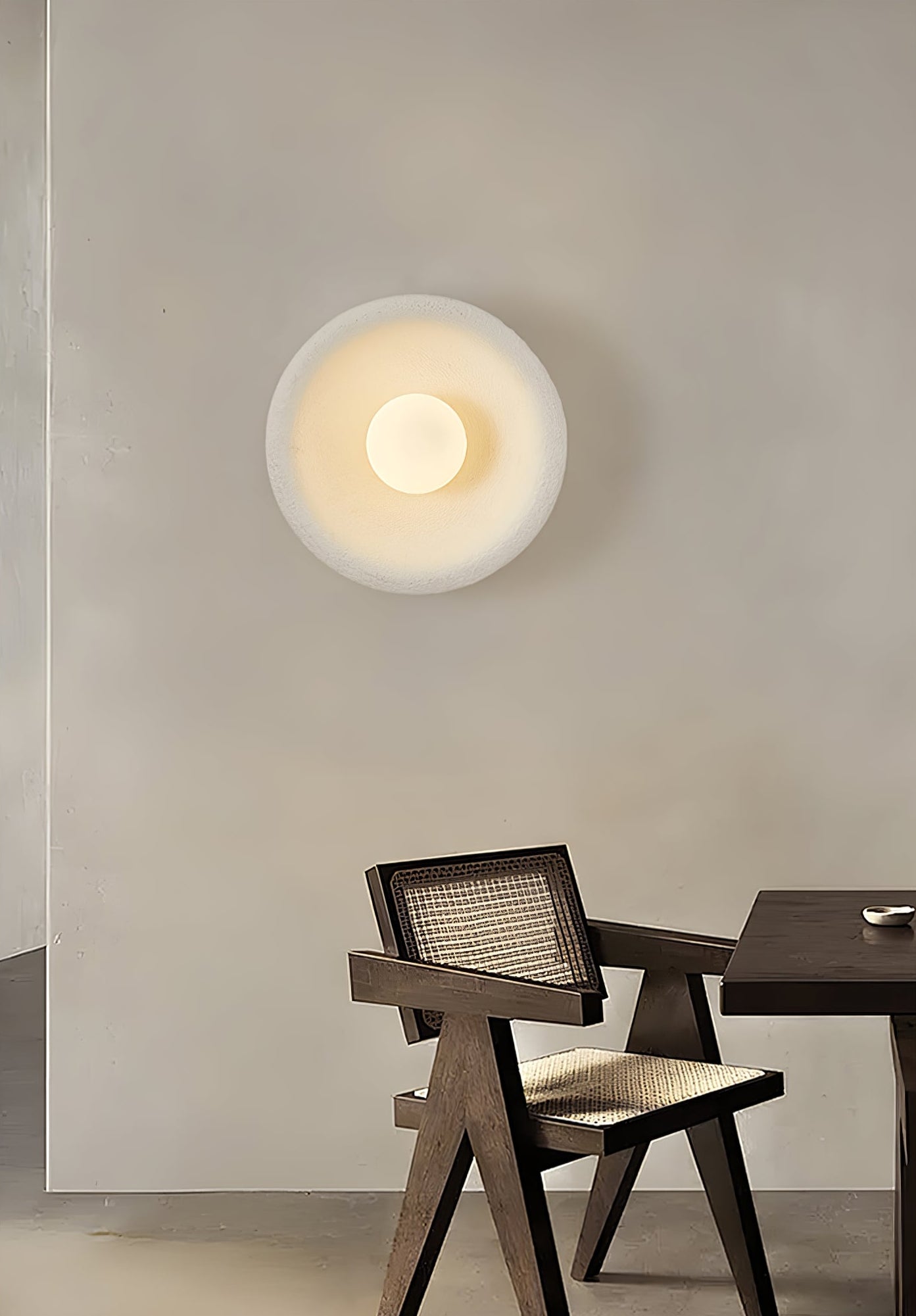 Evvinora Modern Minimalist Halo Glass Wall Light-Neutral Decor