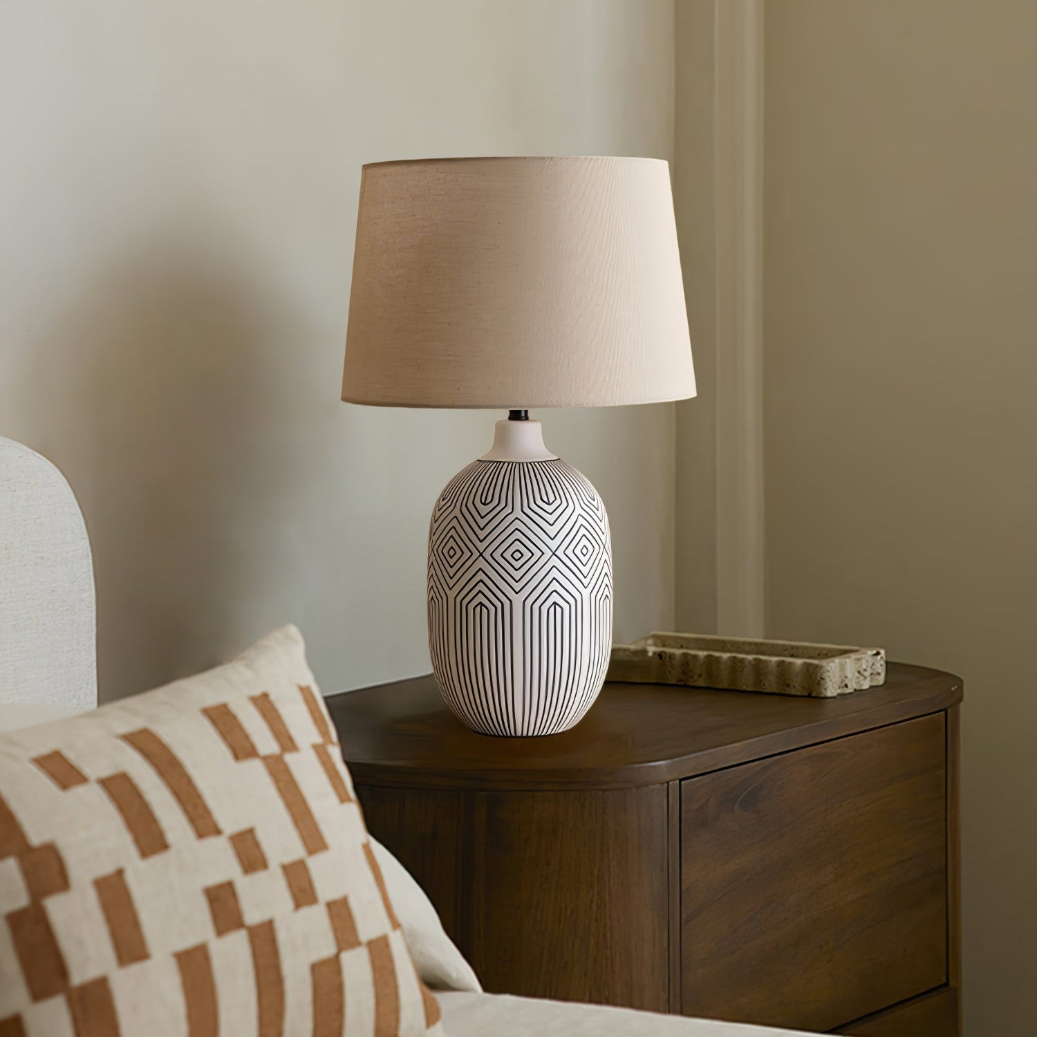 Brittany Modern Ceramics Table Lamp-Neutral Decor