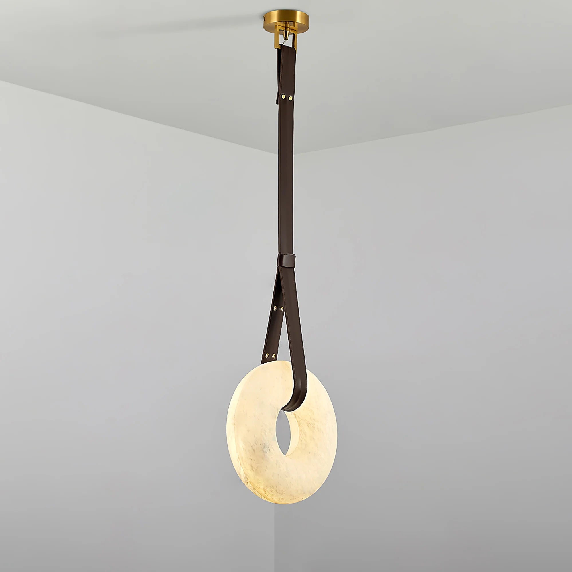 Étoile Pendant Light Chandelier Alabaster Ring Triple Leather
