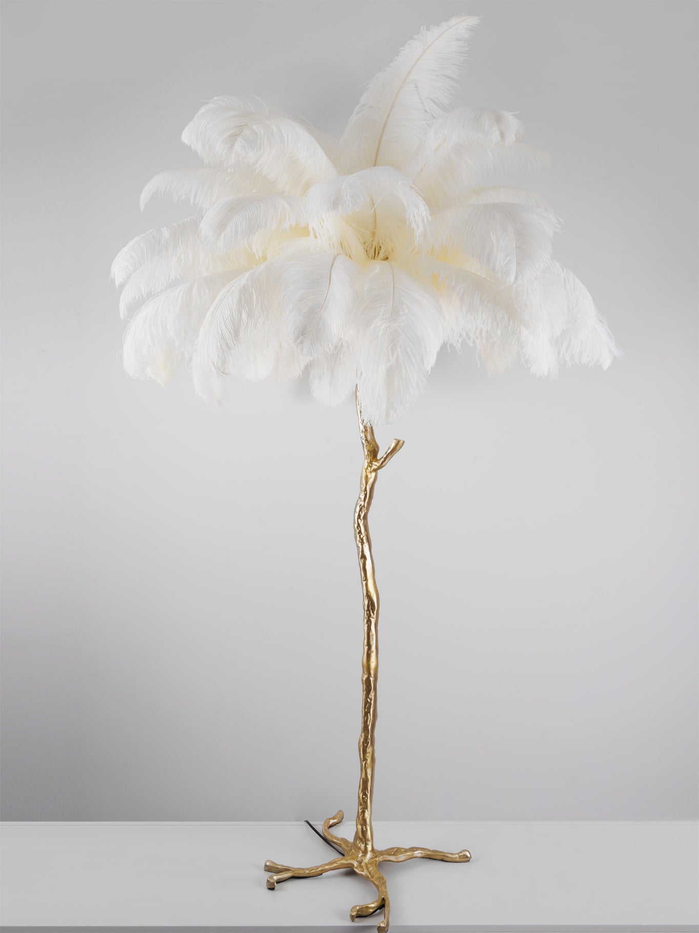 Selis Feather Brass Floor Lamp-Neutral Decor