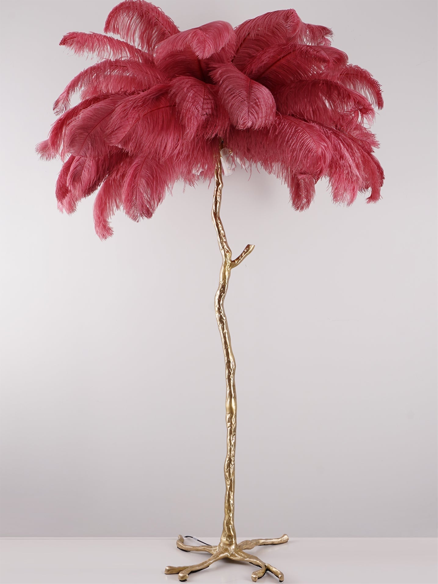 Selis Feather Brass Floor Lamp-Neutral Decor