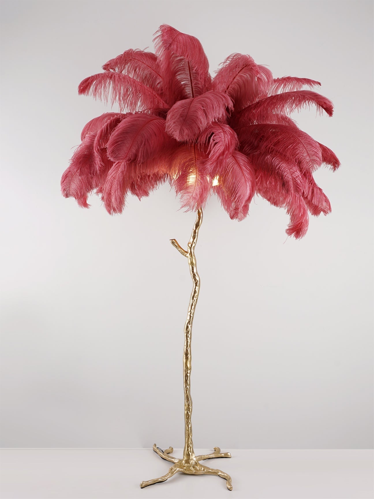 Selis Feather Brass Floor Lamp-Neutral Decor