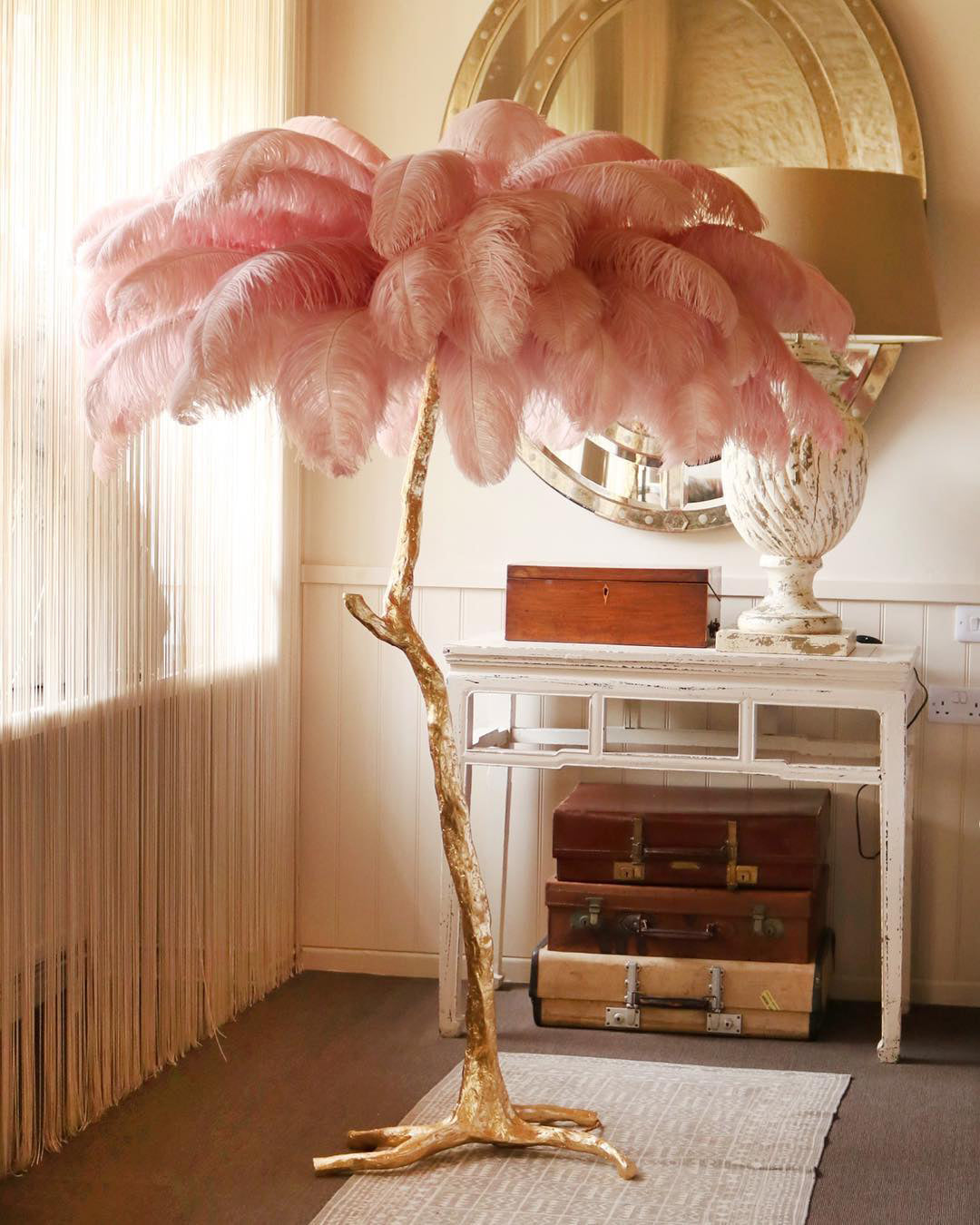 Selis Feather Brass Floor Lamp-Neutral Decor