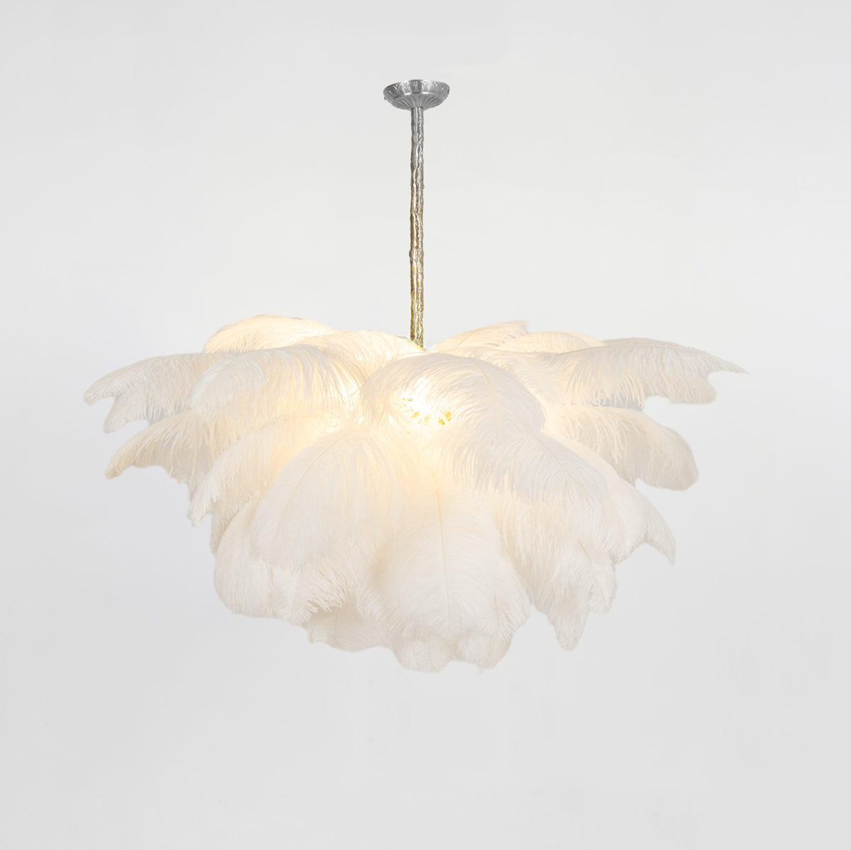 Lustra Chandelier Ostrich Feather Large Brass Stem-Neutral Decor