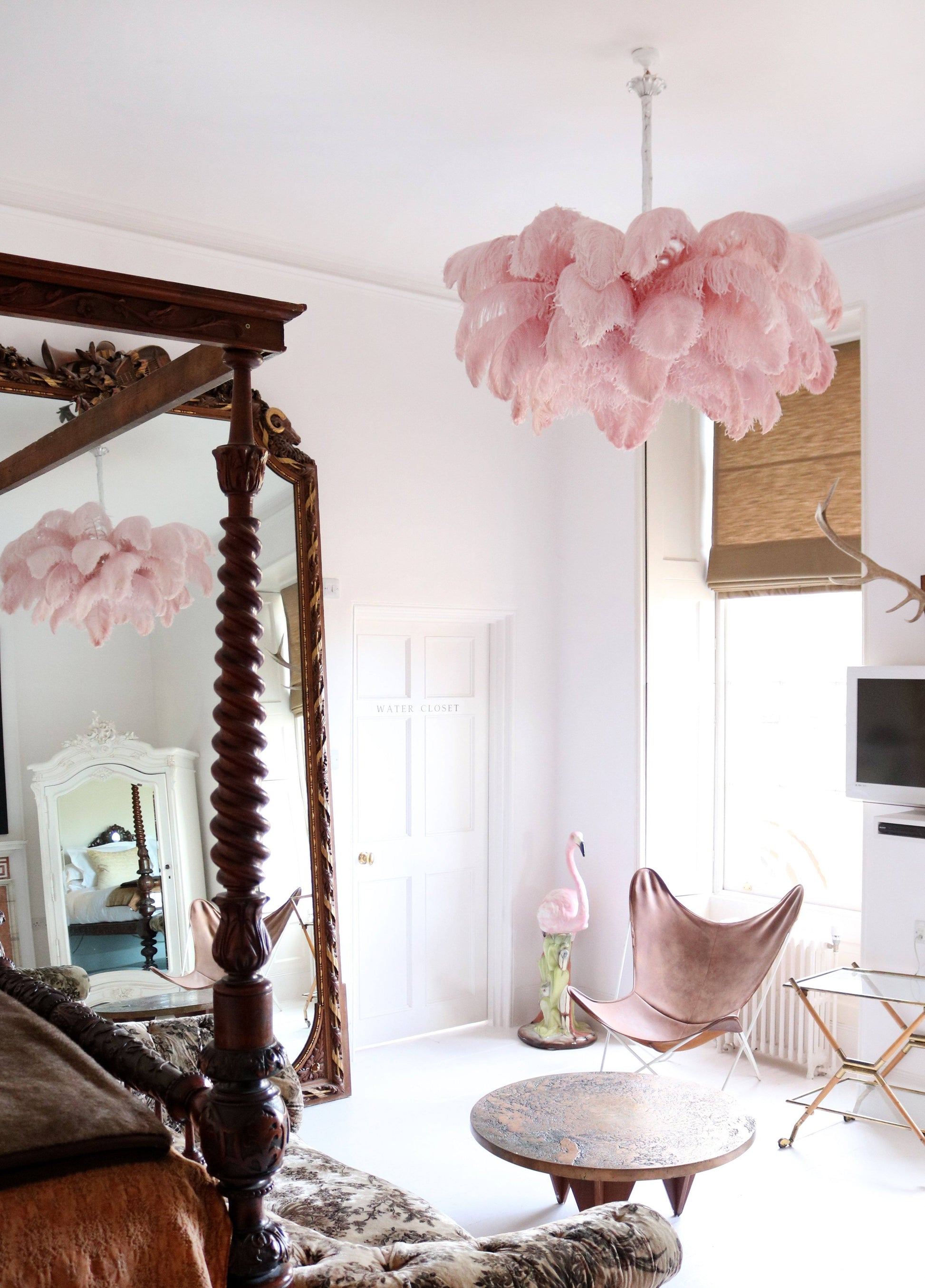 Lustra Chandelier Ostrich Feather Large Brass Stem-Neutral Decor
