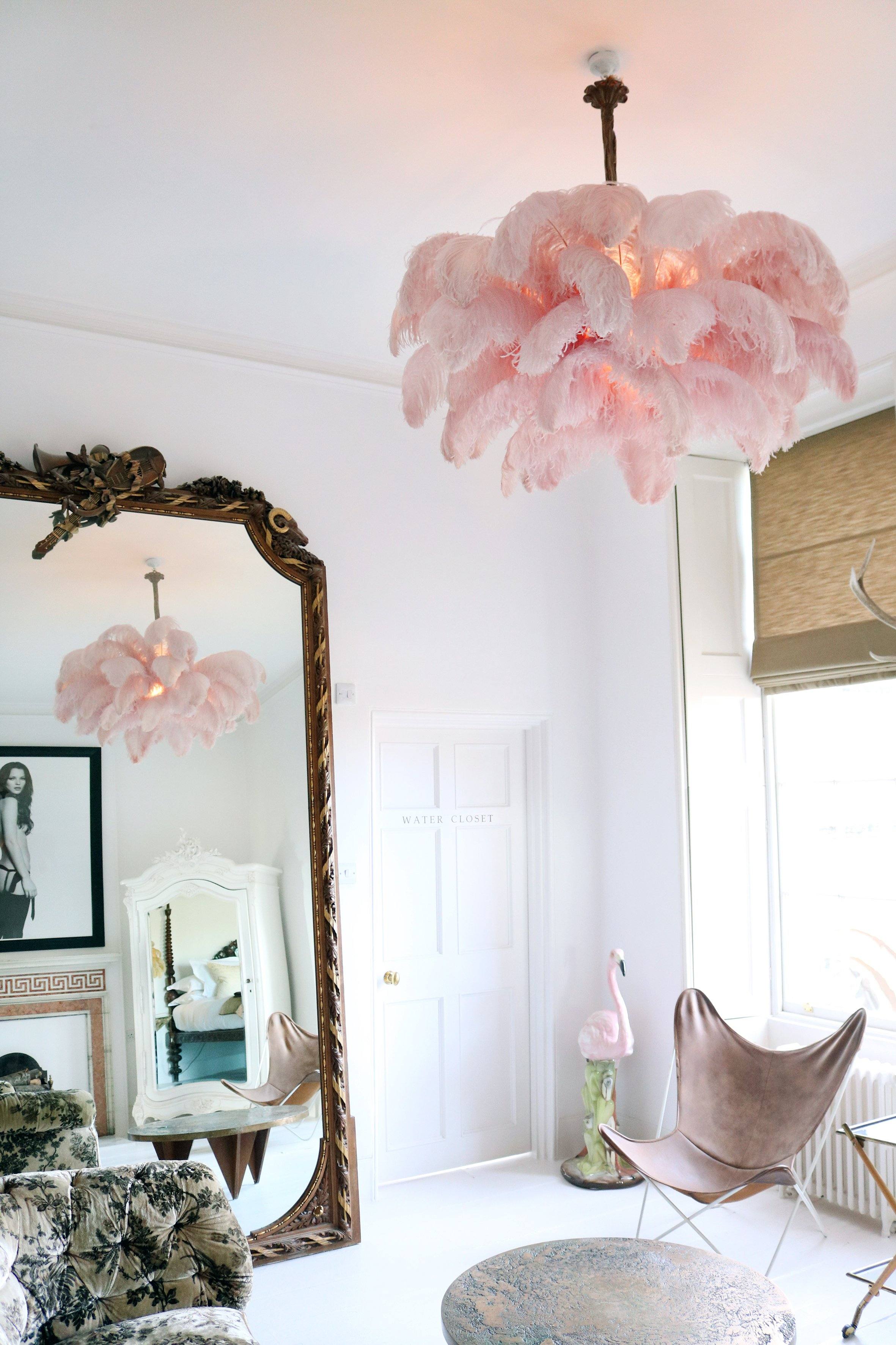 Lustra Chandelier Ostrich Feather Large Brass Stem-Neutral Decor