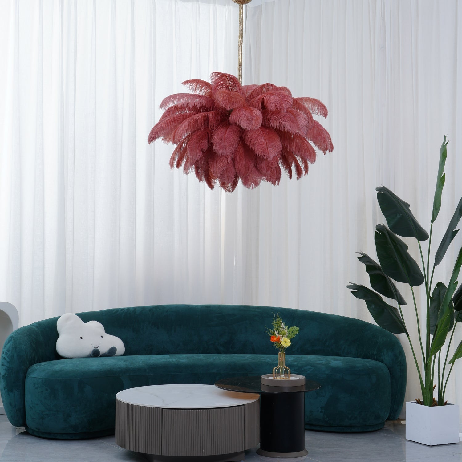 Lustra Chandelier Ostrich Feather Large Brass Stem-Neutral Decor