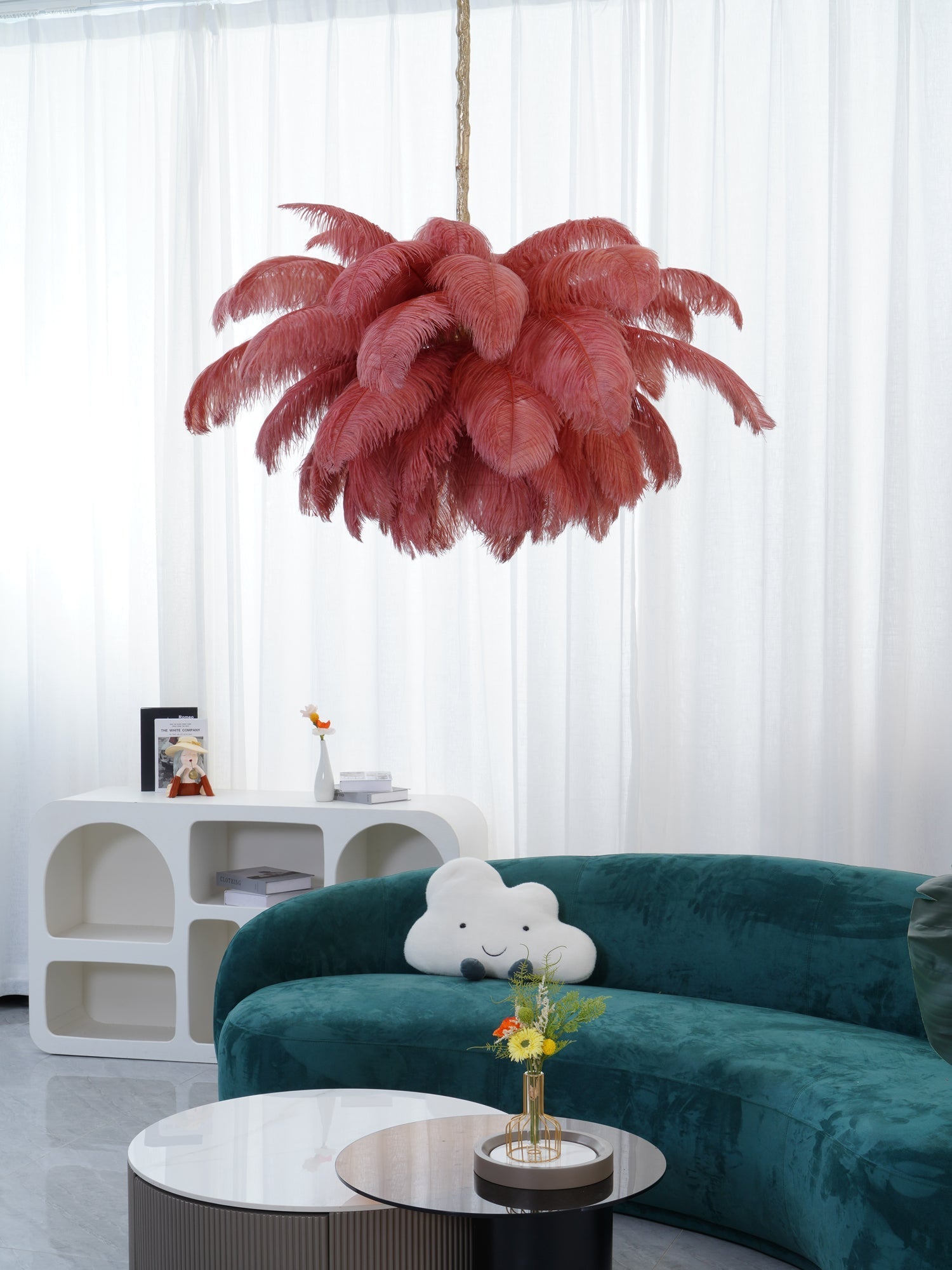 Lustra Chandelier Ostrich Feather Large Brass Stem-Neutral Decor