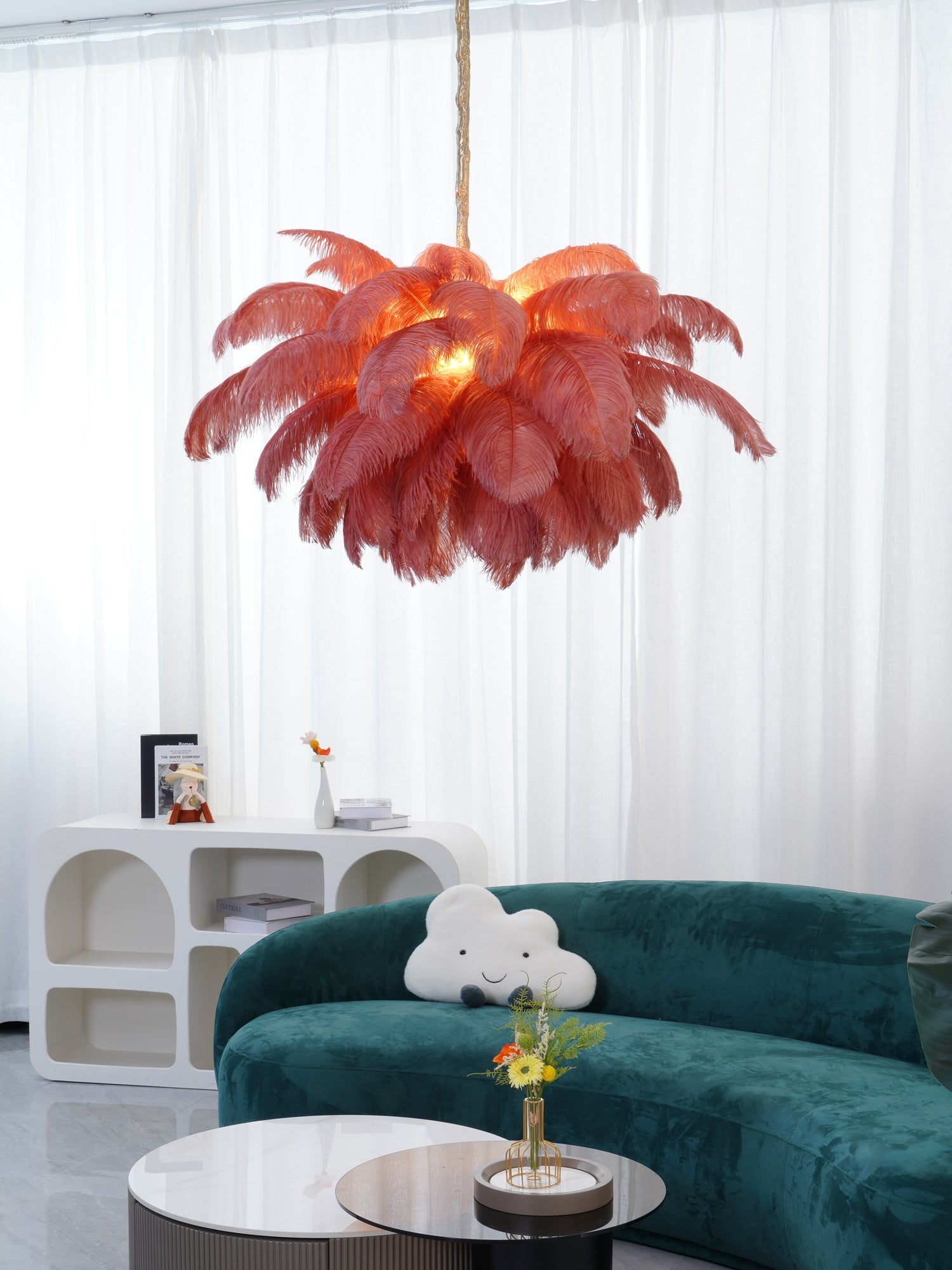 Lustra Chandelier Ostrich Feather Large Brass Stem-Neutral Decor