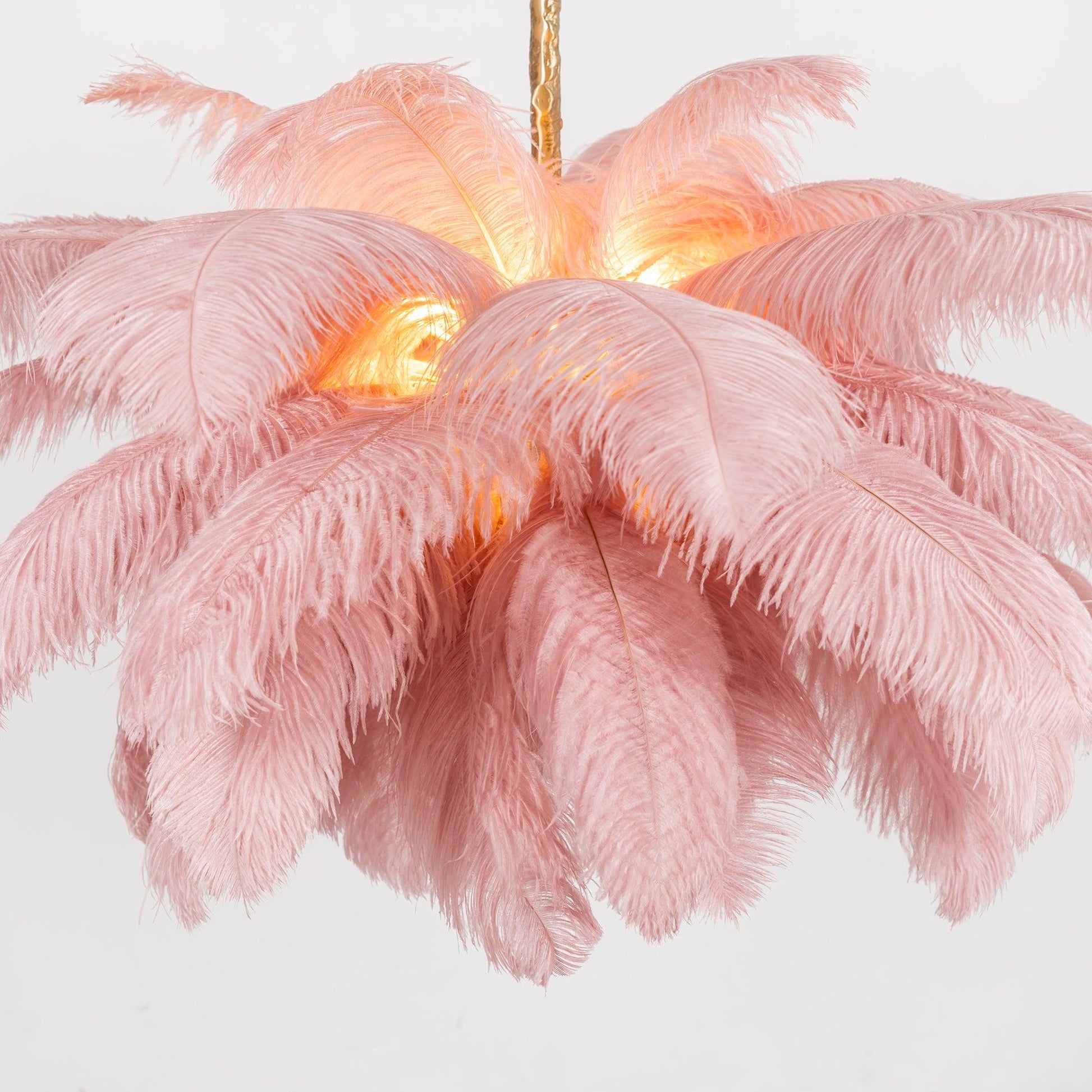 Lustra Chandelier Ostrich Feather Large Brass Stem-Neutral Decor