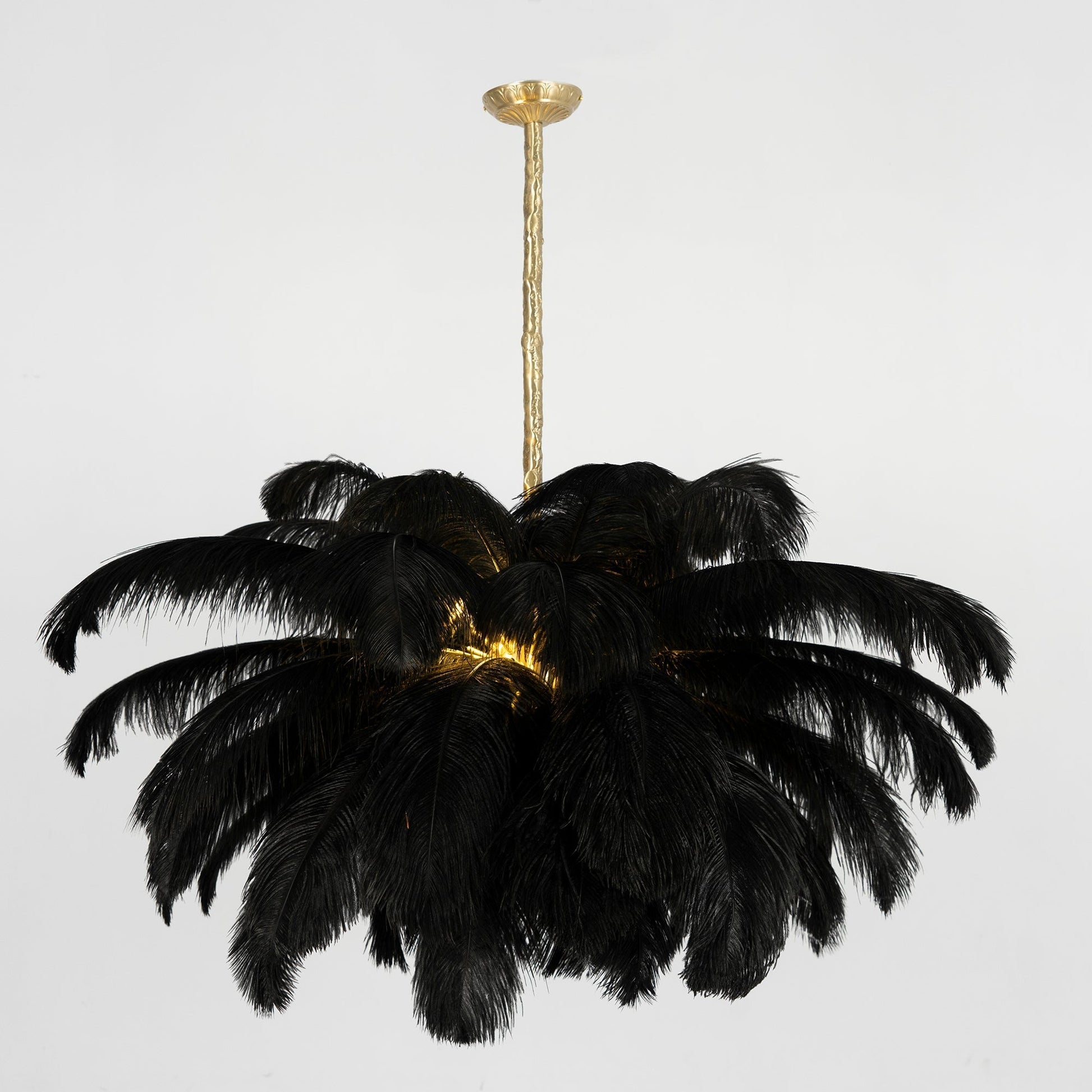 Lustra Chandelier Ostrich Feather Large Brass Stem-Neutral Decor