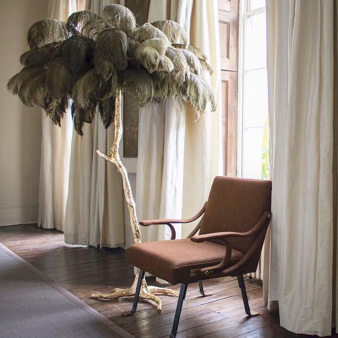 Selis Feather Brass Floor Lamp-Neutral Decor