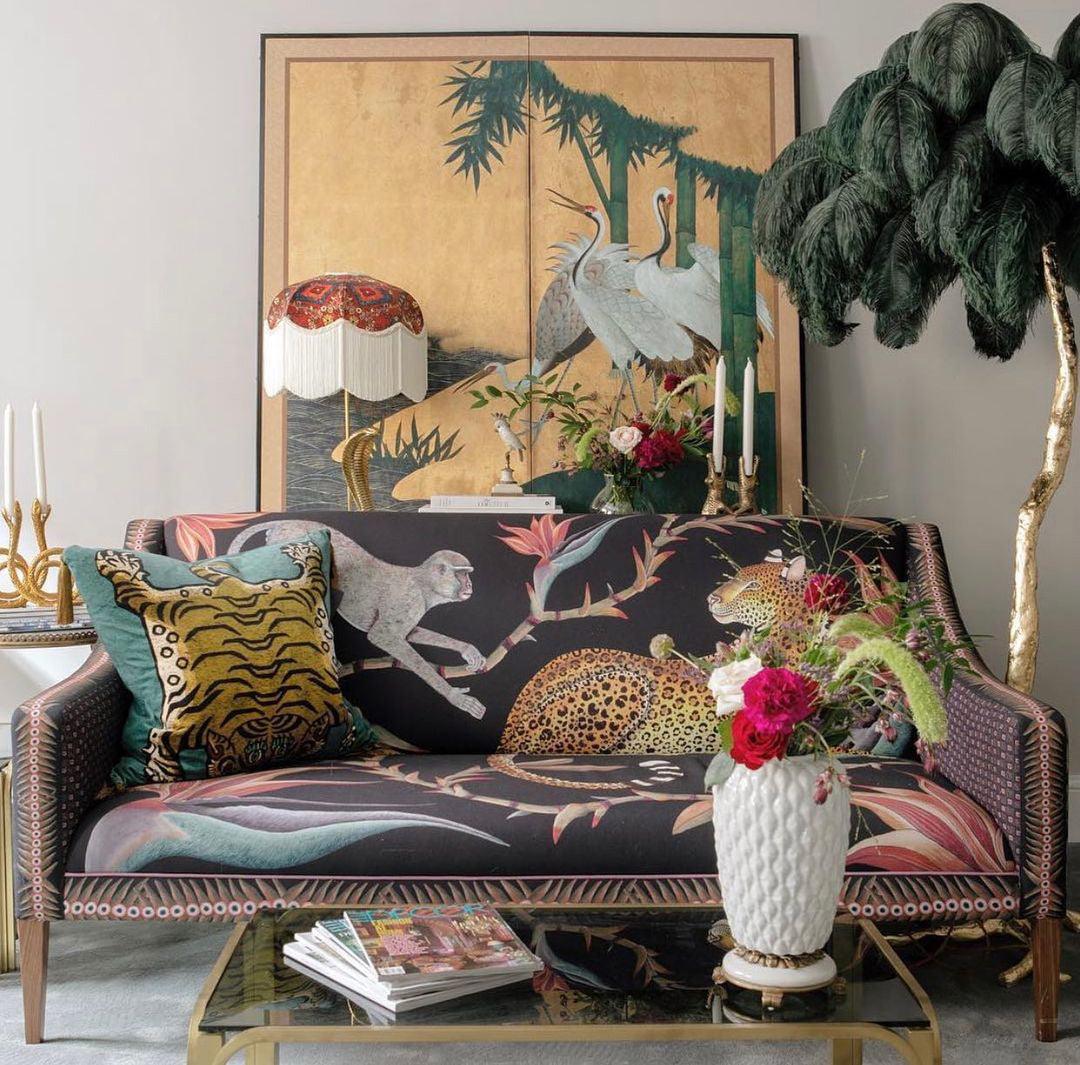 Selis Feather Brass Floor Lamp-Neutral Decor