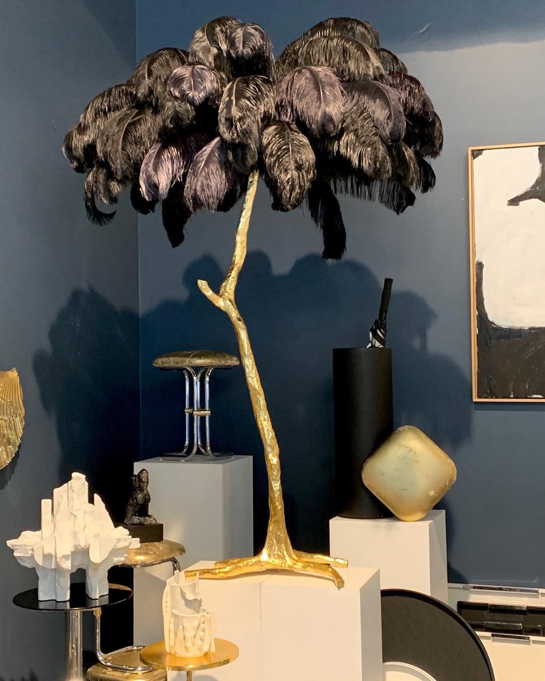 Selis Feather Brass Floor Lamp-Neutral Decor