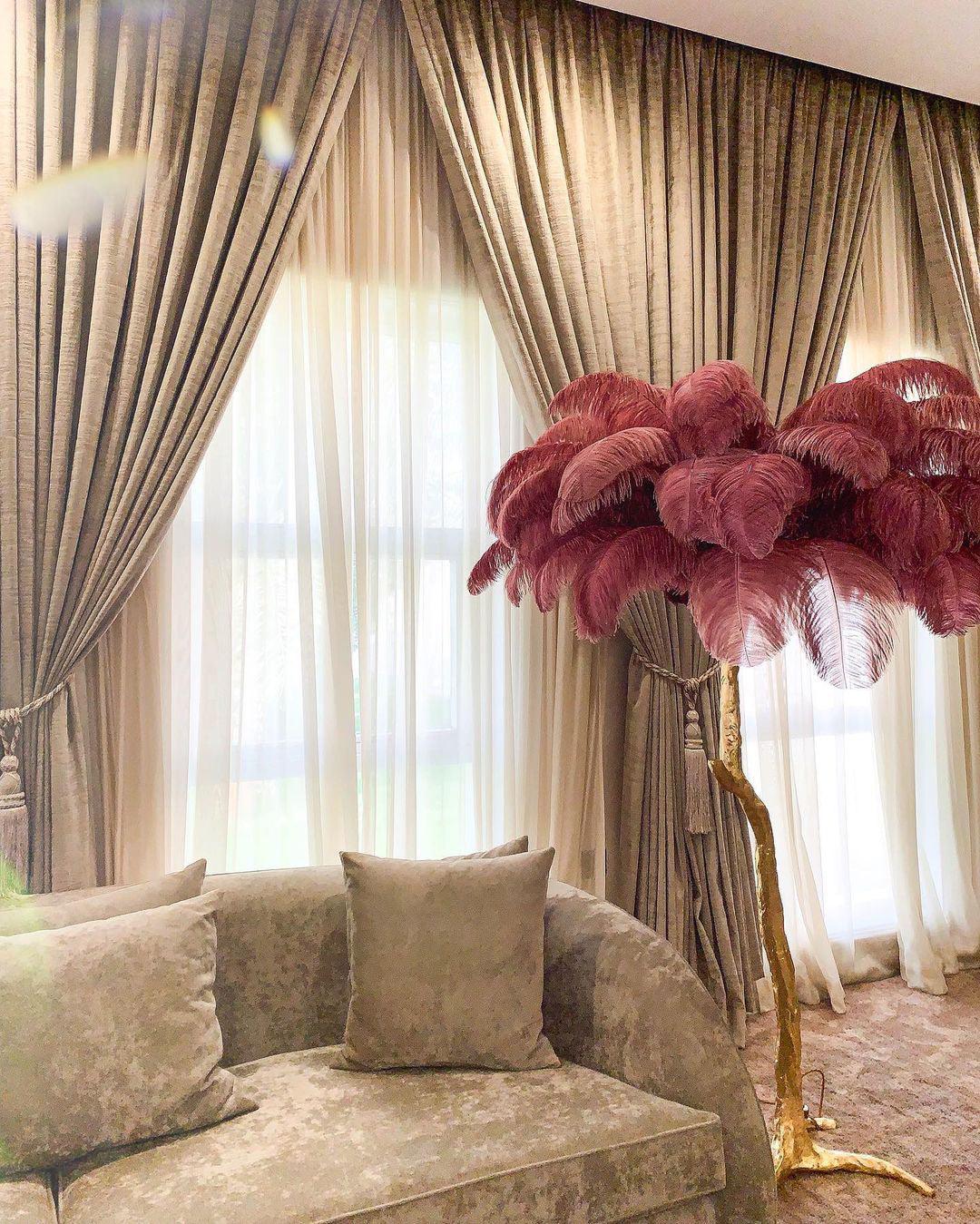 Selis Feather Brass Floor Lamp-Neutral Decor