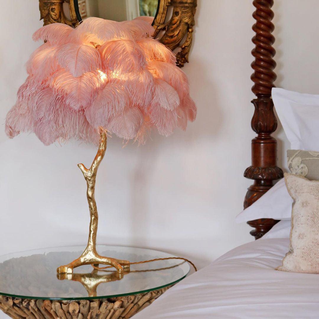 Keveno Brass Feather Elegant Table Lamp-Neutral Decor