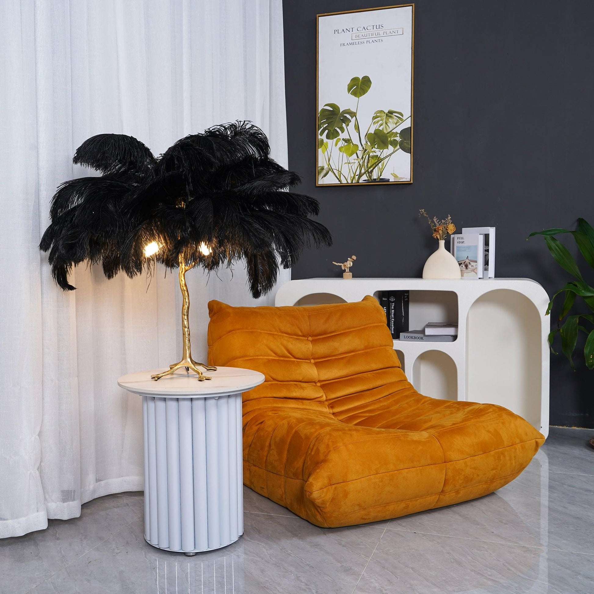 Keveno Brass Feather Elegant Table Lamp-Neutral Decor