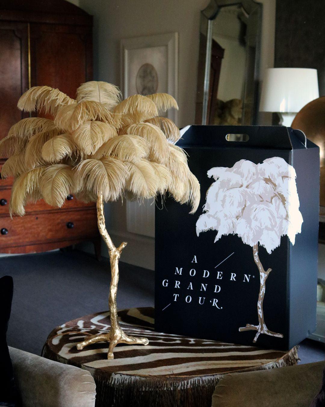Keveno Brass Feather Elegant Table Lamp-Neutral Decor