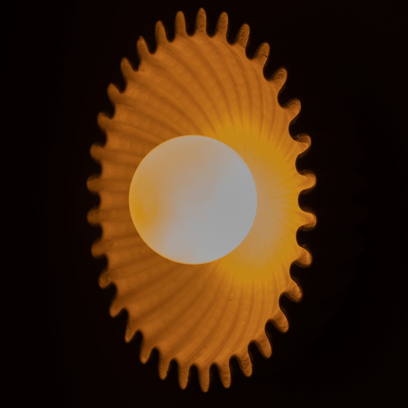 Ivvinen Wall Lamp