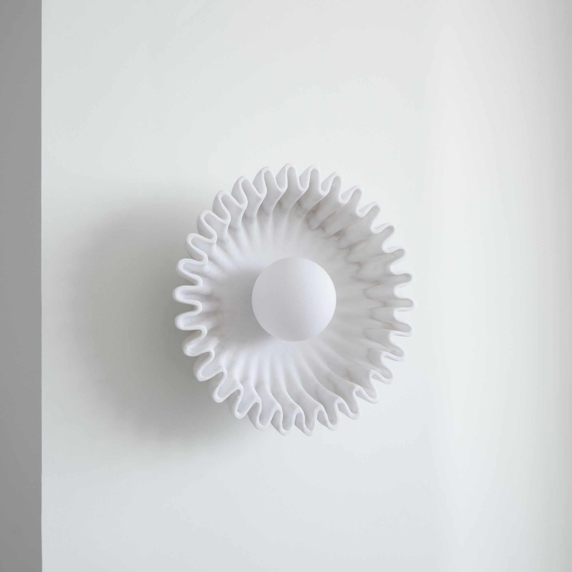 Ivvinen Wall Lamp