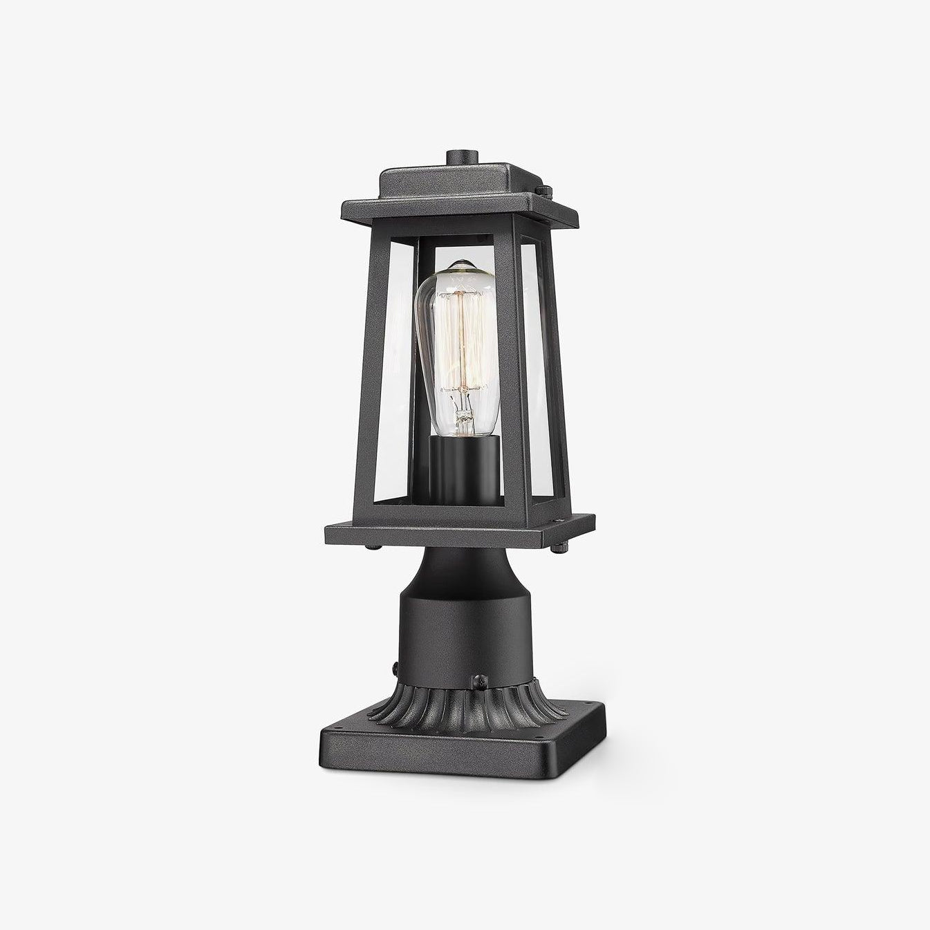 Cuvenel Outdoor Vintage Lantern Light-Neutral Decor