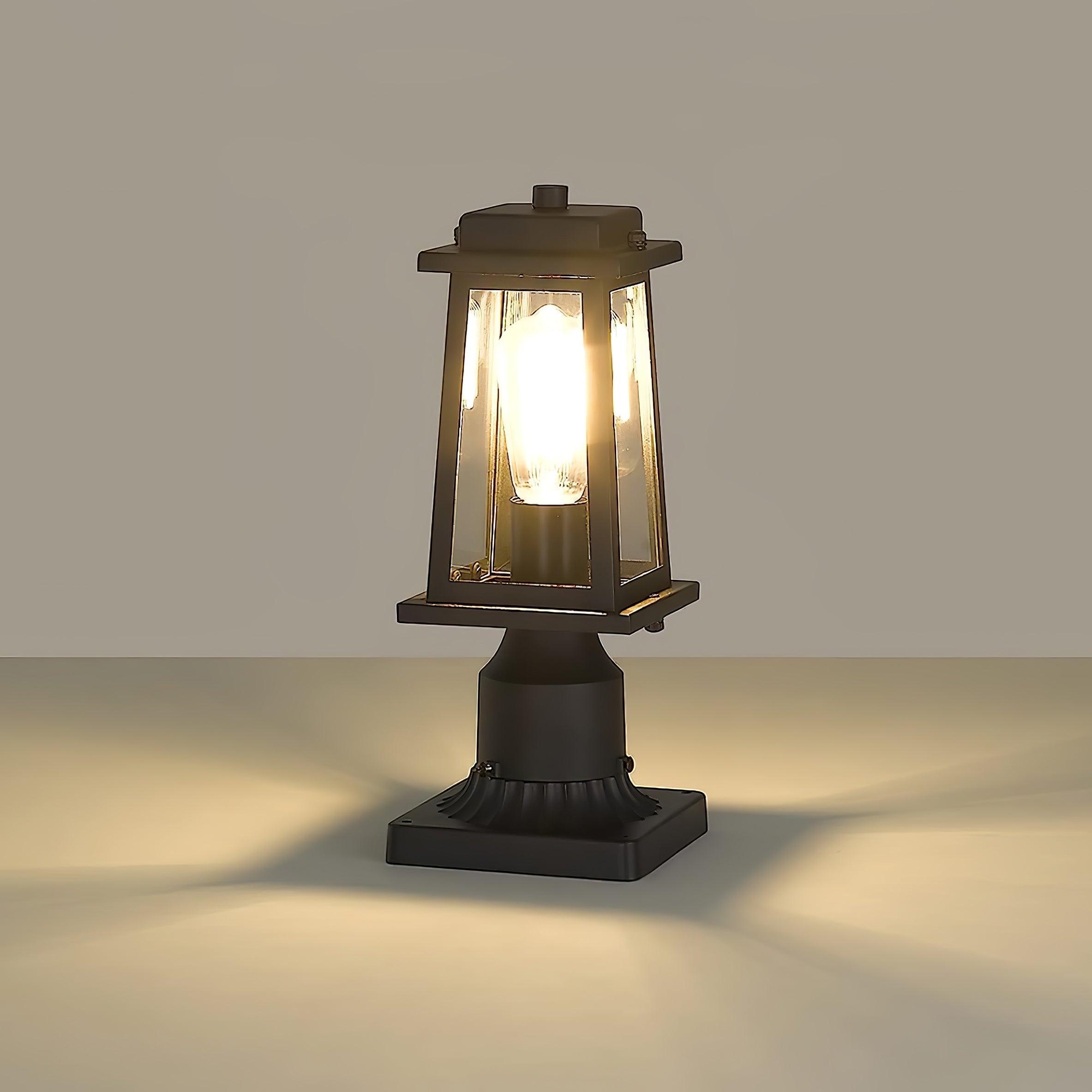 Cuvenel Outdoor Vintage Lantern Light-Neutral Decor