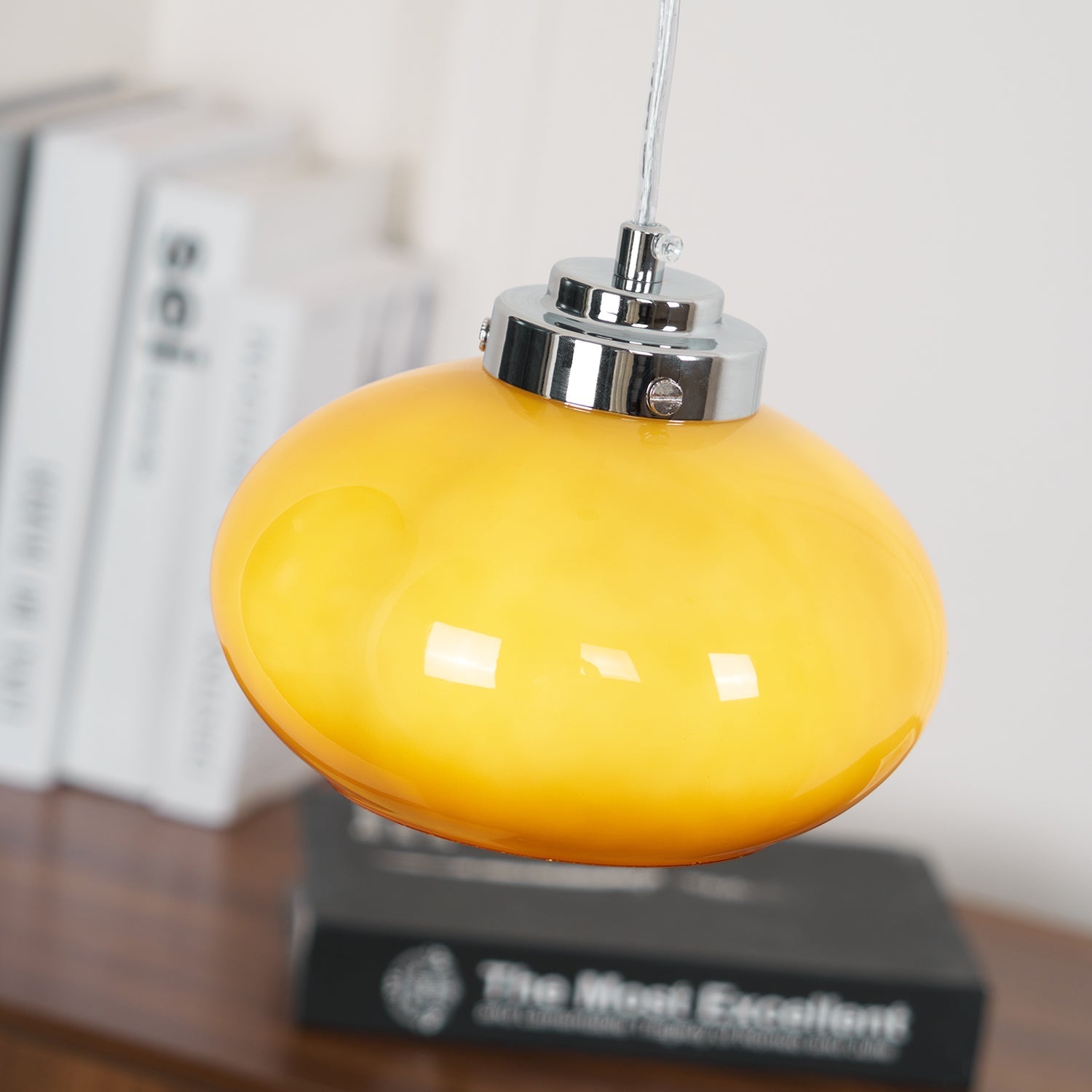 Tavira Glass Retro Pendant Light-Neutral Decor
