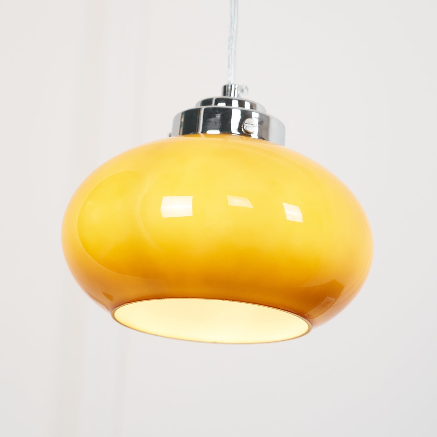 Tavira Glass Retro Pendant Light-Neutral Decor