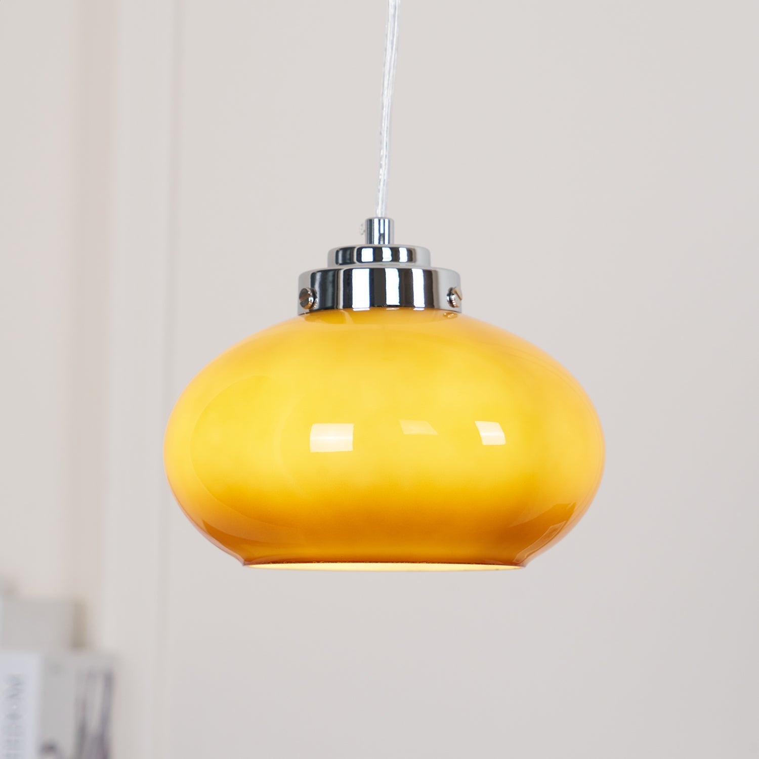 Tavira Glass Retro Pendant Light-Neutral Decor