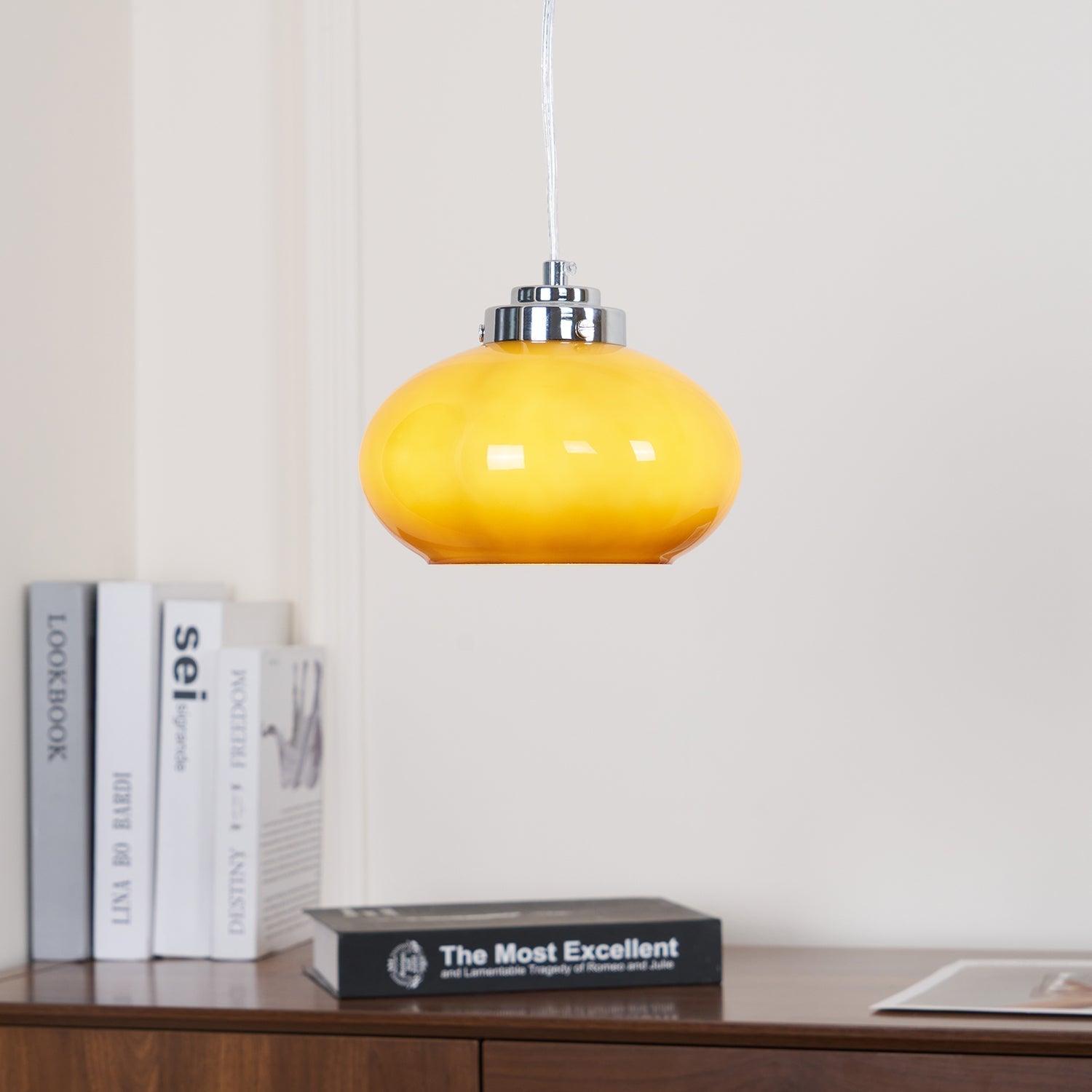 Tavira Glass Retro Pendant Light-Neutral Decor