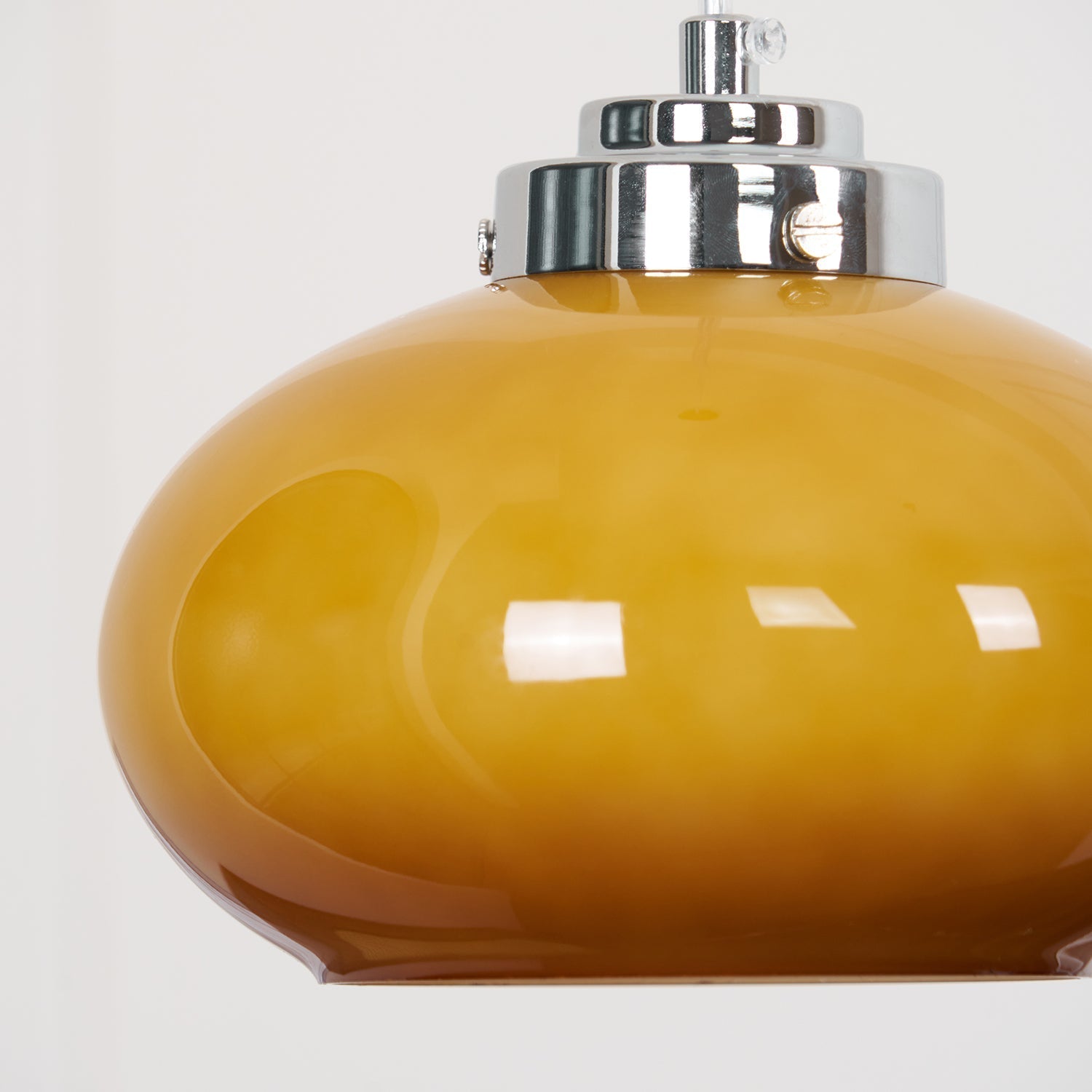Tavira Glass Retro Pendant Light-Neutral Decor