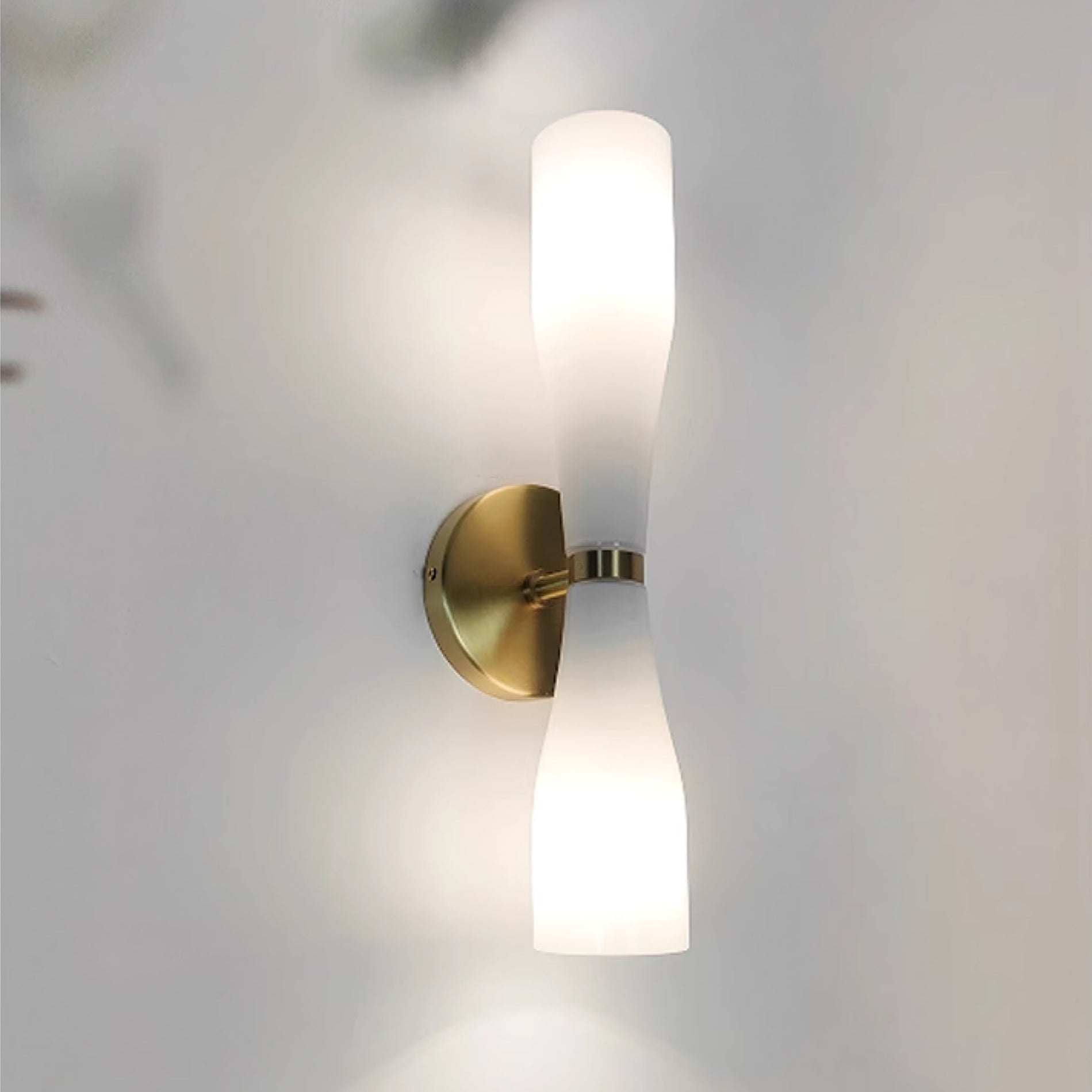 Torch Modern Glass Wall Light-Neutral Decor