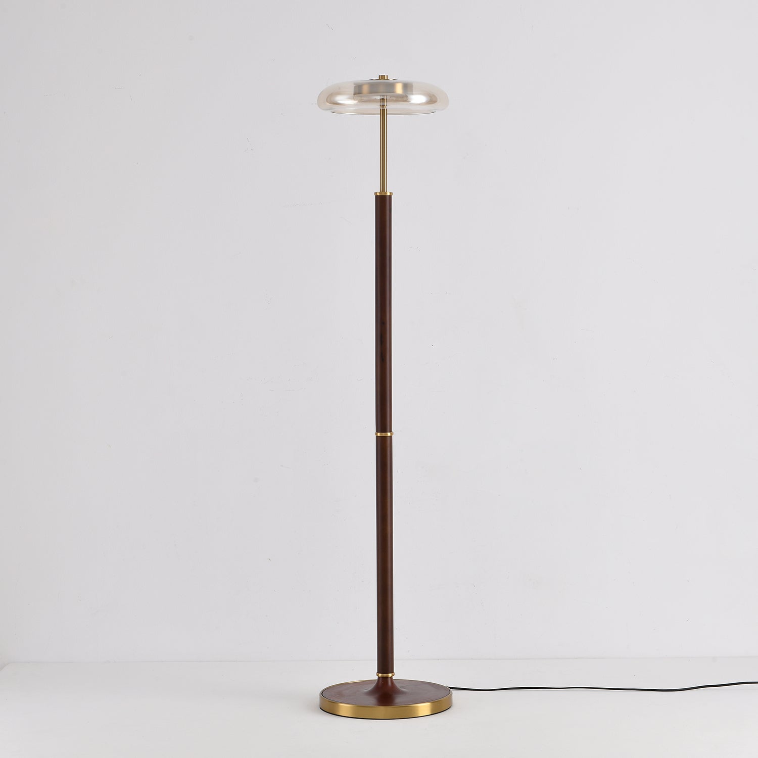 Lean Minimalist Floor Lamp-Neutral Decor