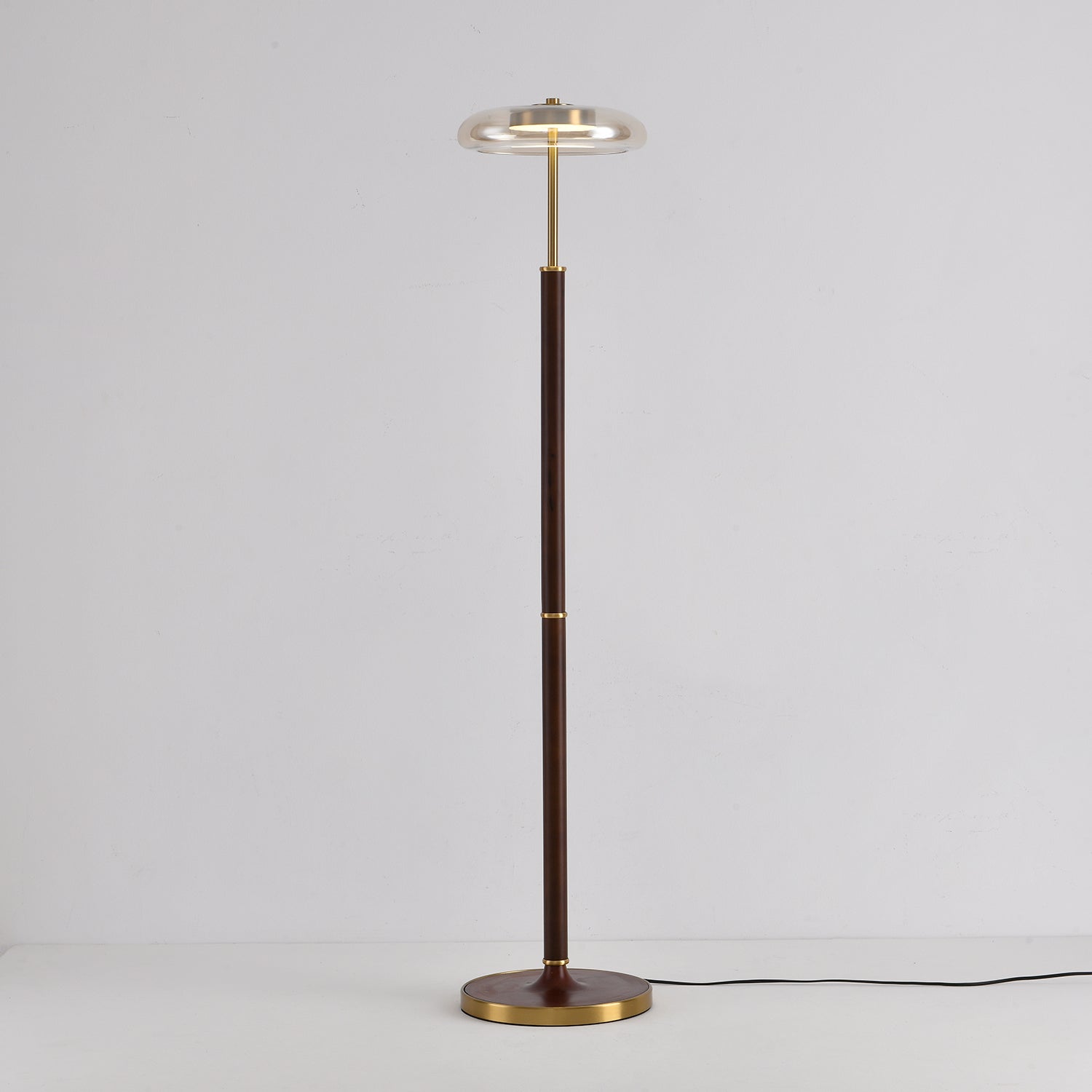Lean Minimalist Floor Lamp-Neutral Decor