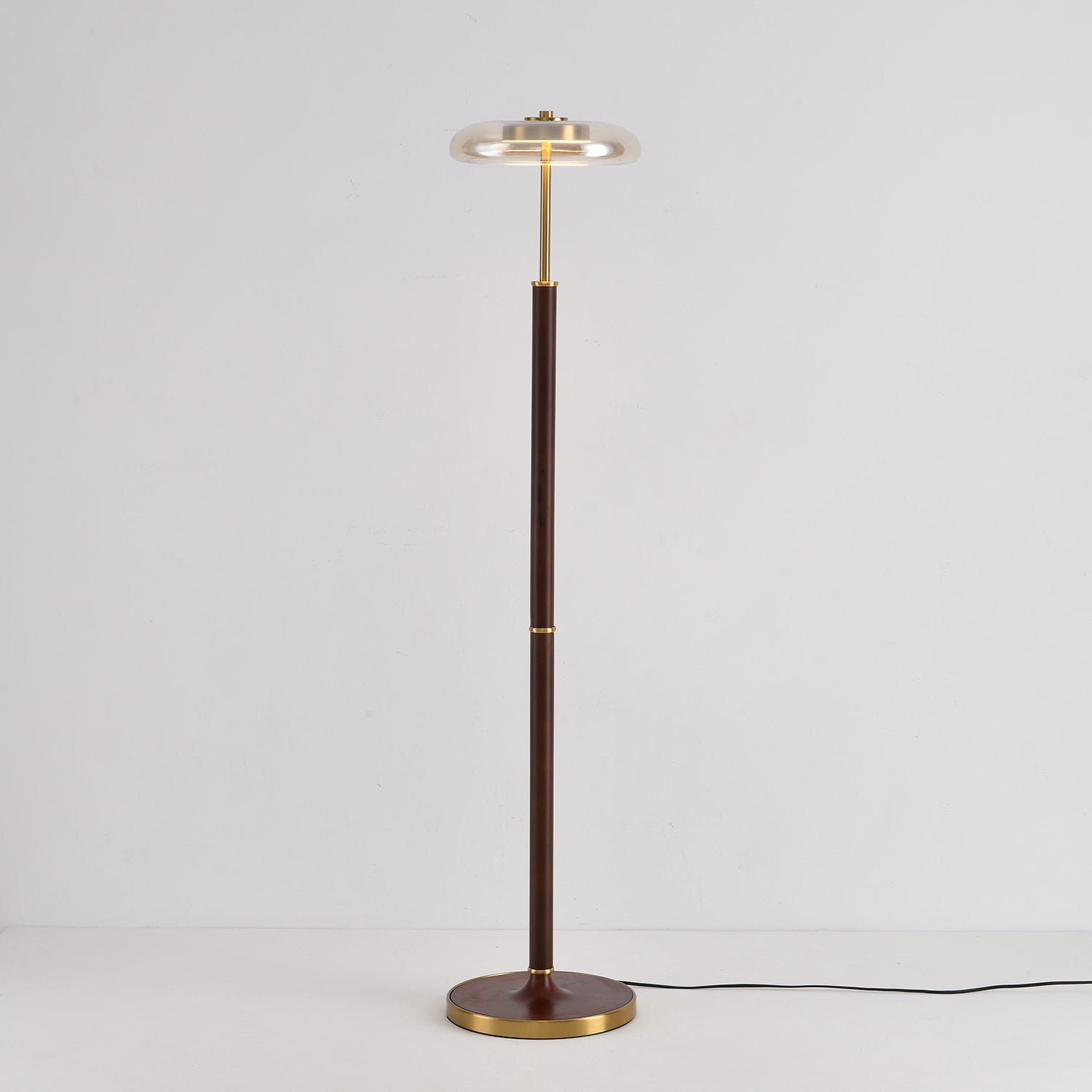 Lean Minimalist Floor Lamp-Neutral Decor