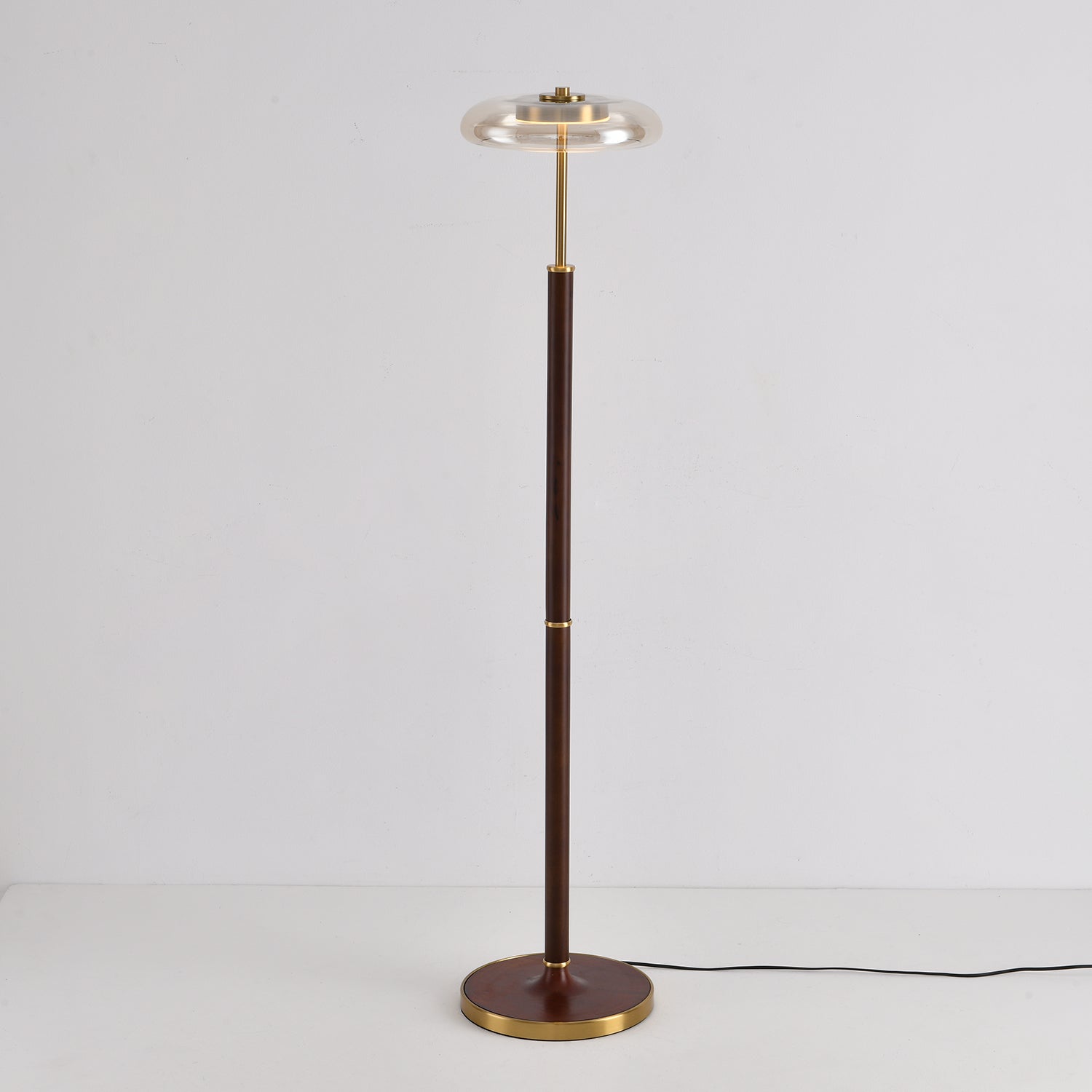 Lean Minimalist Floor Lamp-Neutral Decor