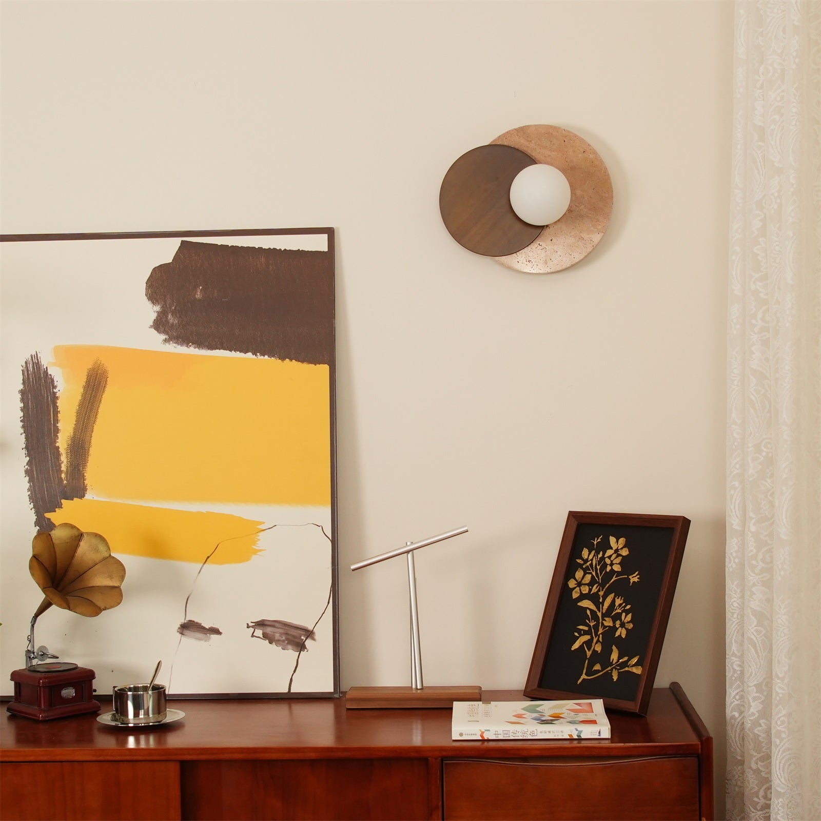Ritta Wall Lamp Overlapping Travertine