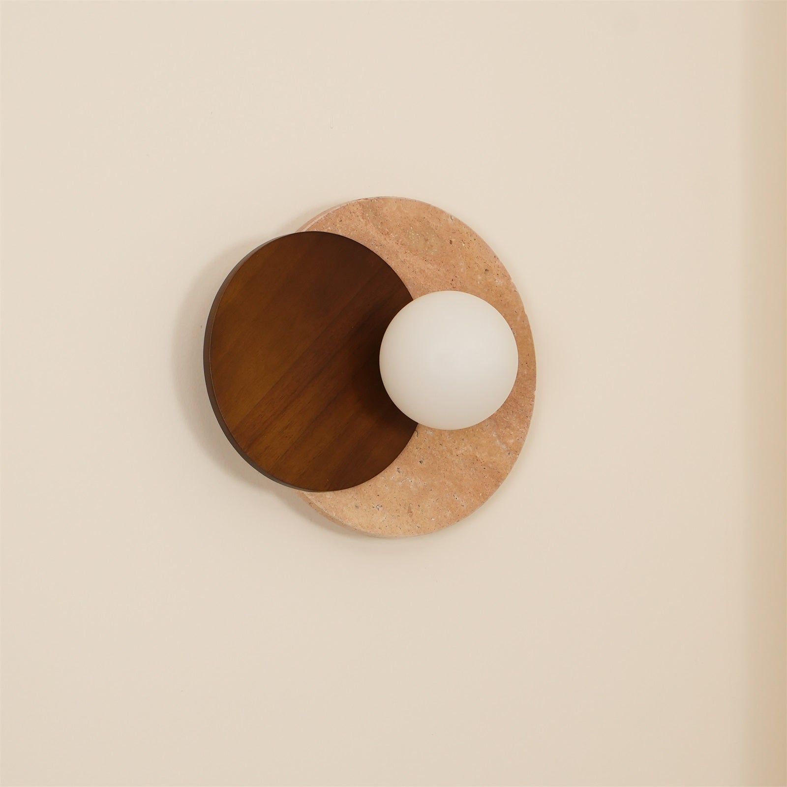 Ritta Wall Lamp Overlapping Travertine