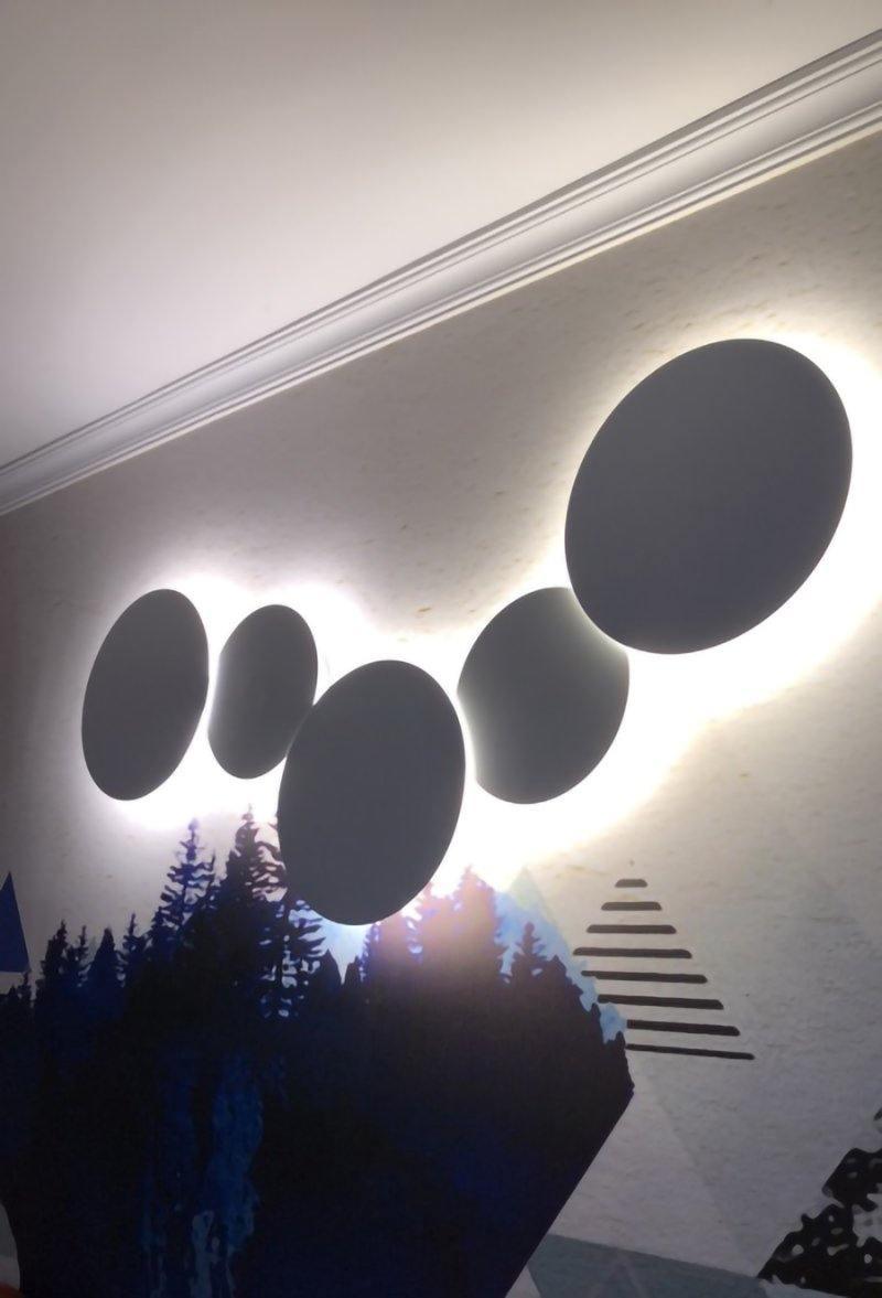 Arelis Geometric Disc Wall Lamp-Neutral Decor