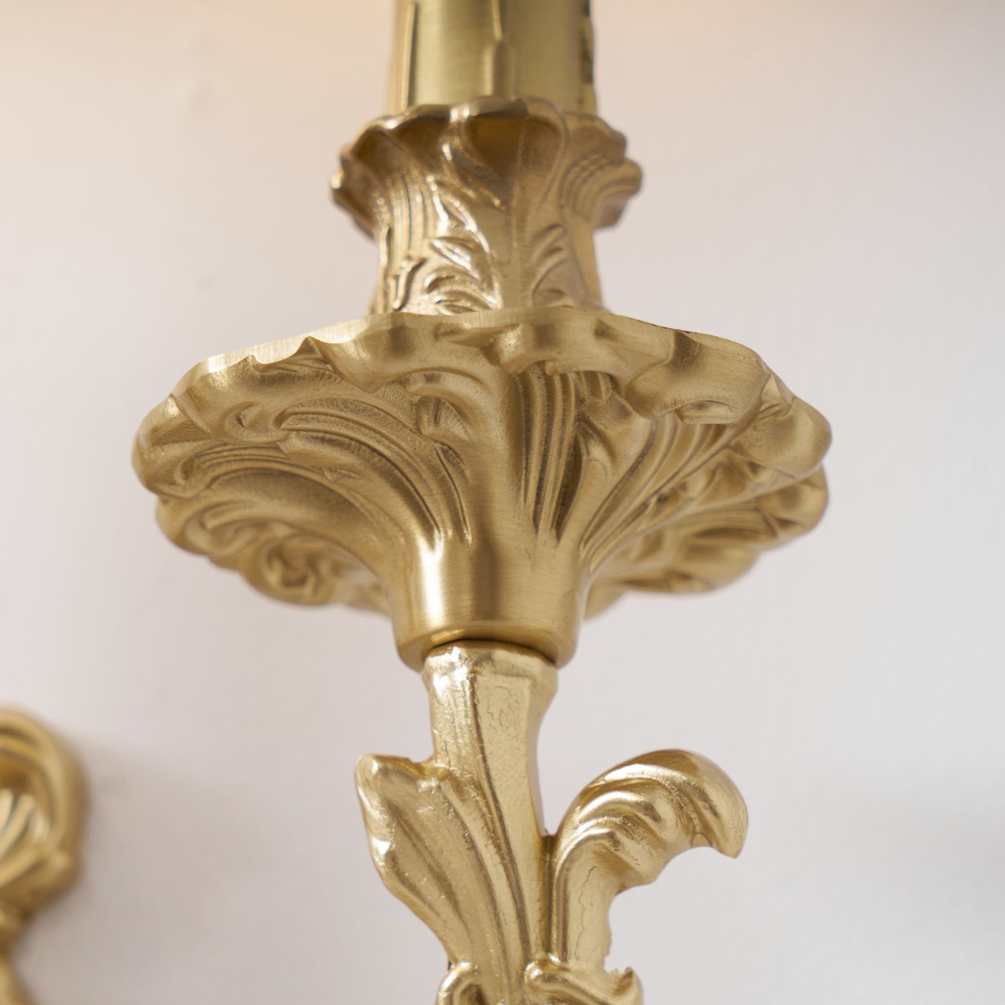 Aurelius Wall Light
