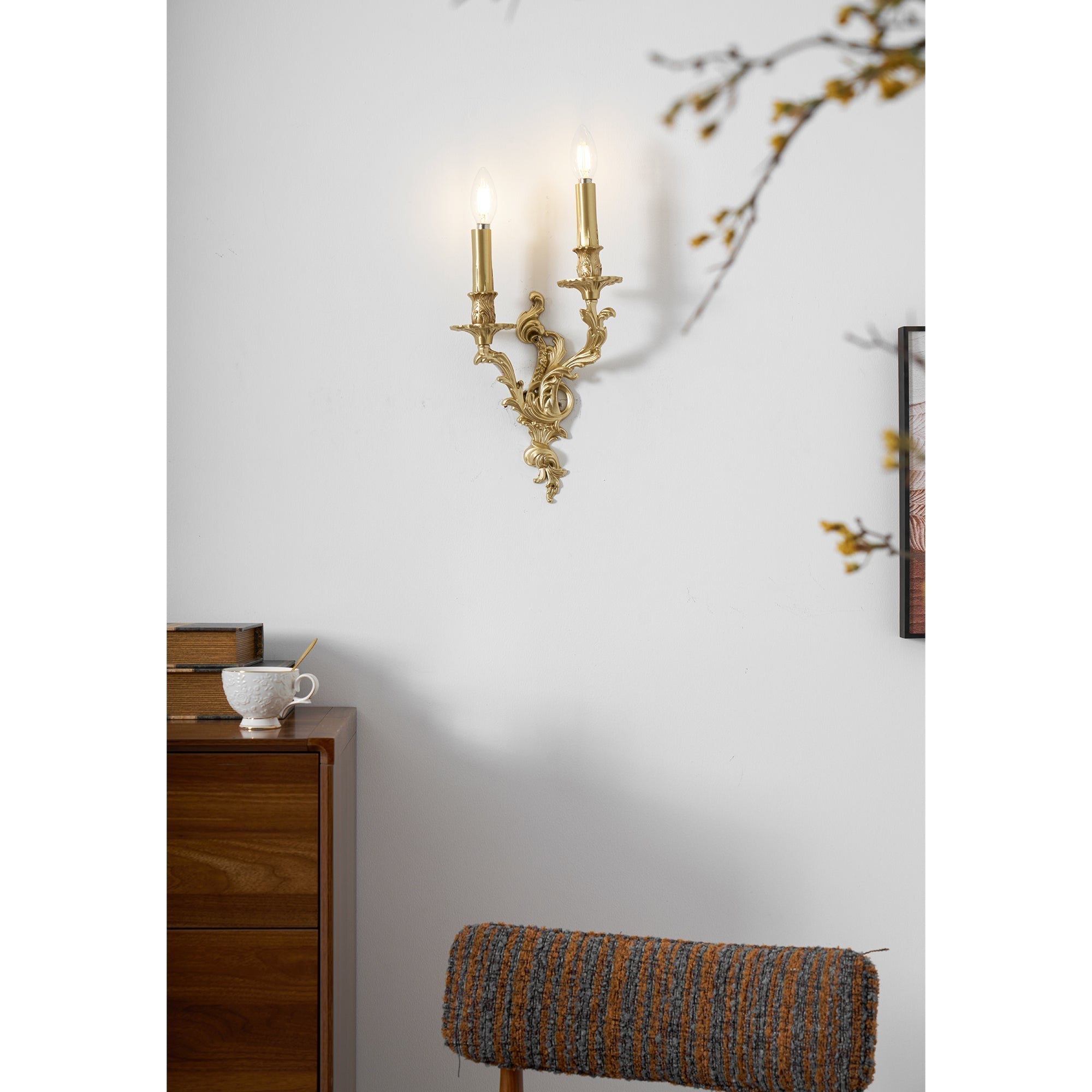Aurelius Wall Light