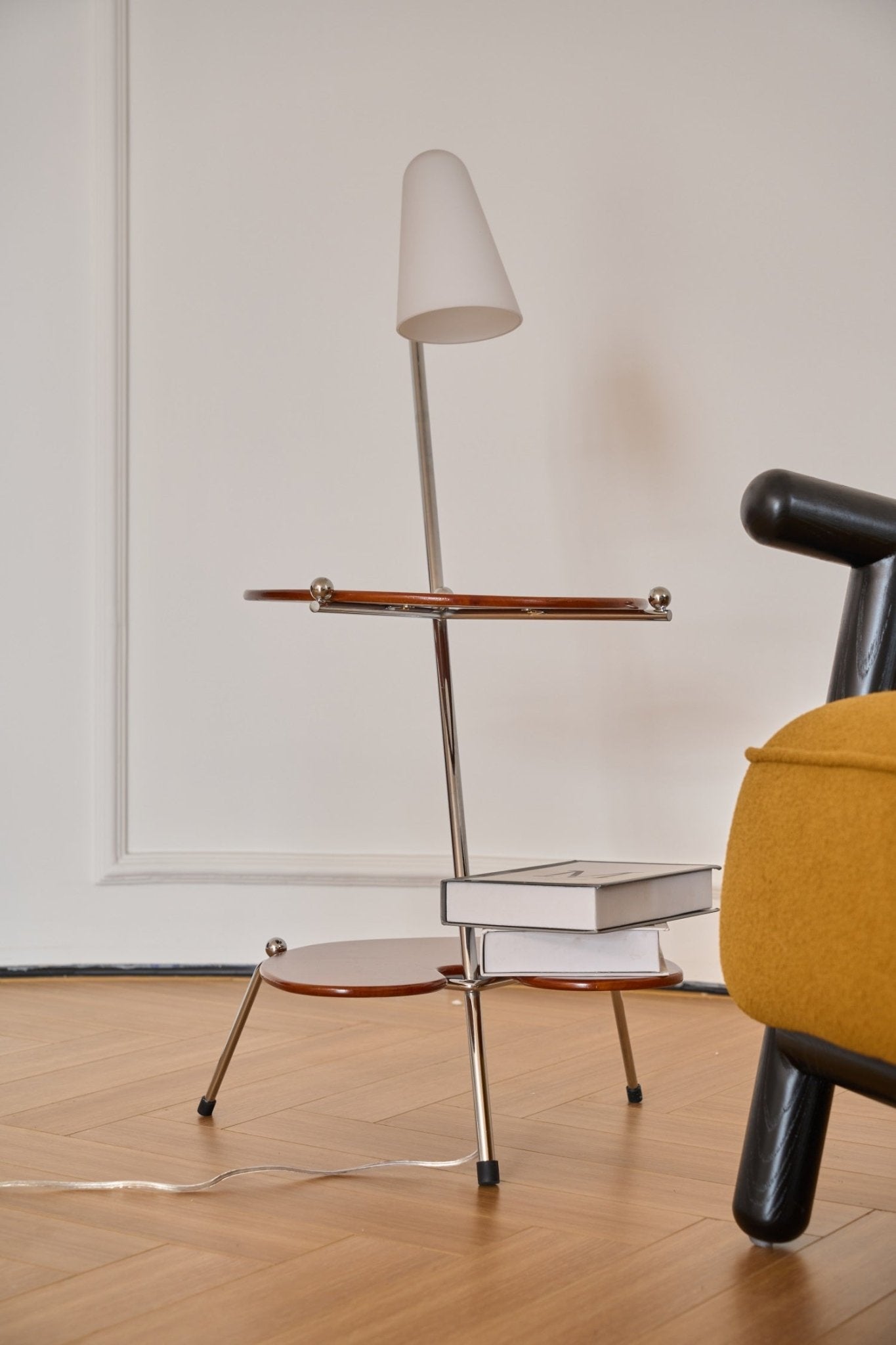Vaughn Modern Wood Floor Lamp-Neutral Decor