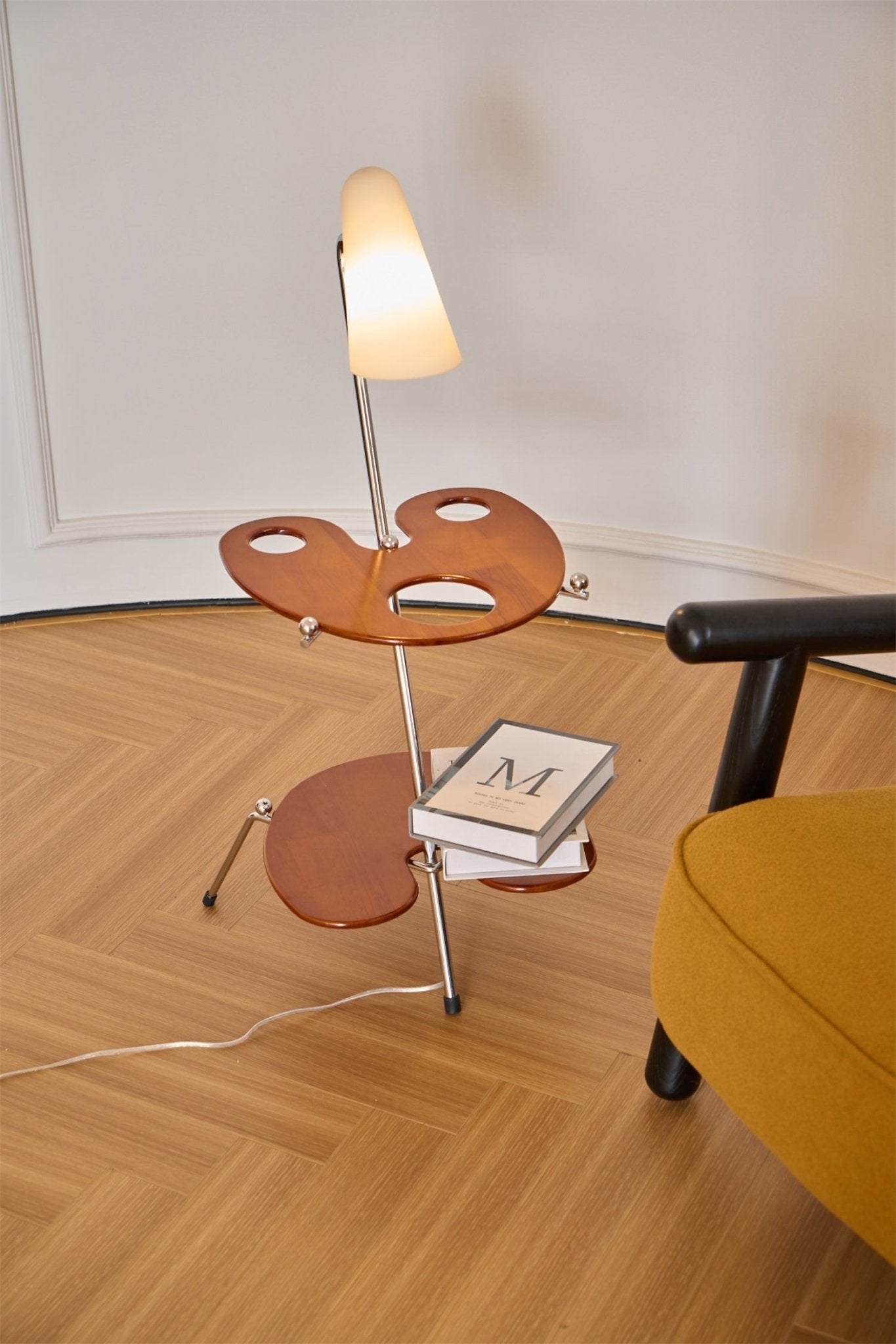 Vaughn Modern Wood Floor Lamp-Neutral Decor