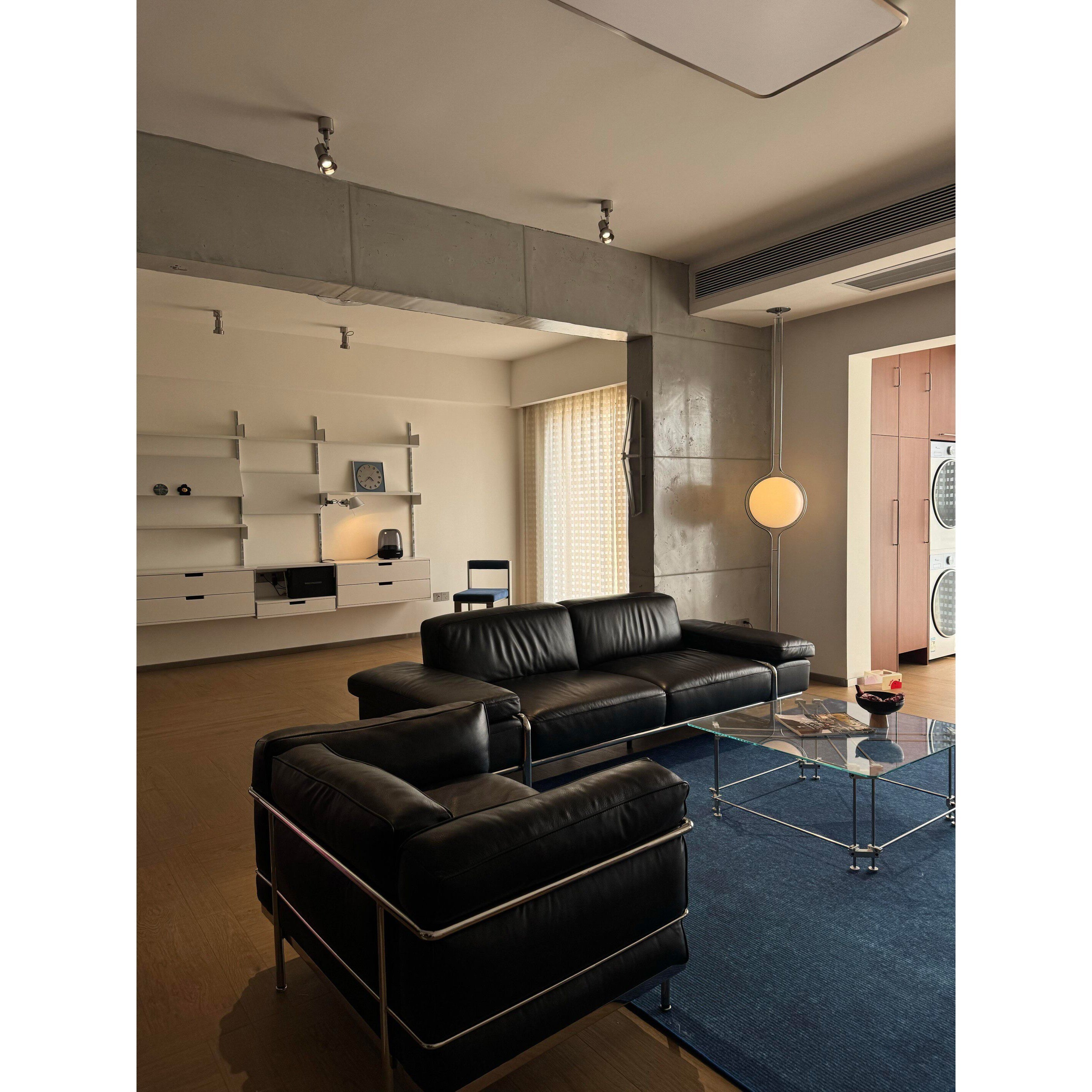 The light fixture tilted to demonstrate its accent lighting capability.